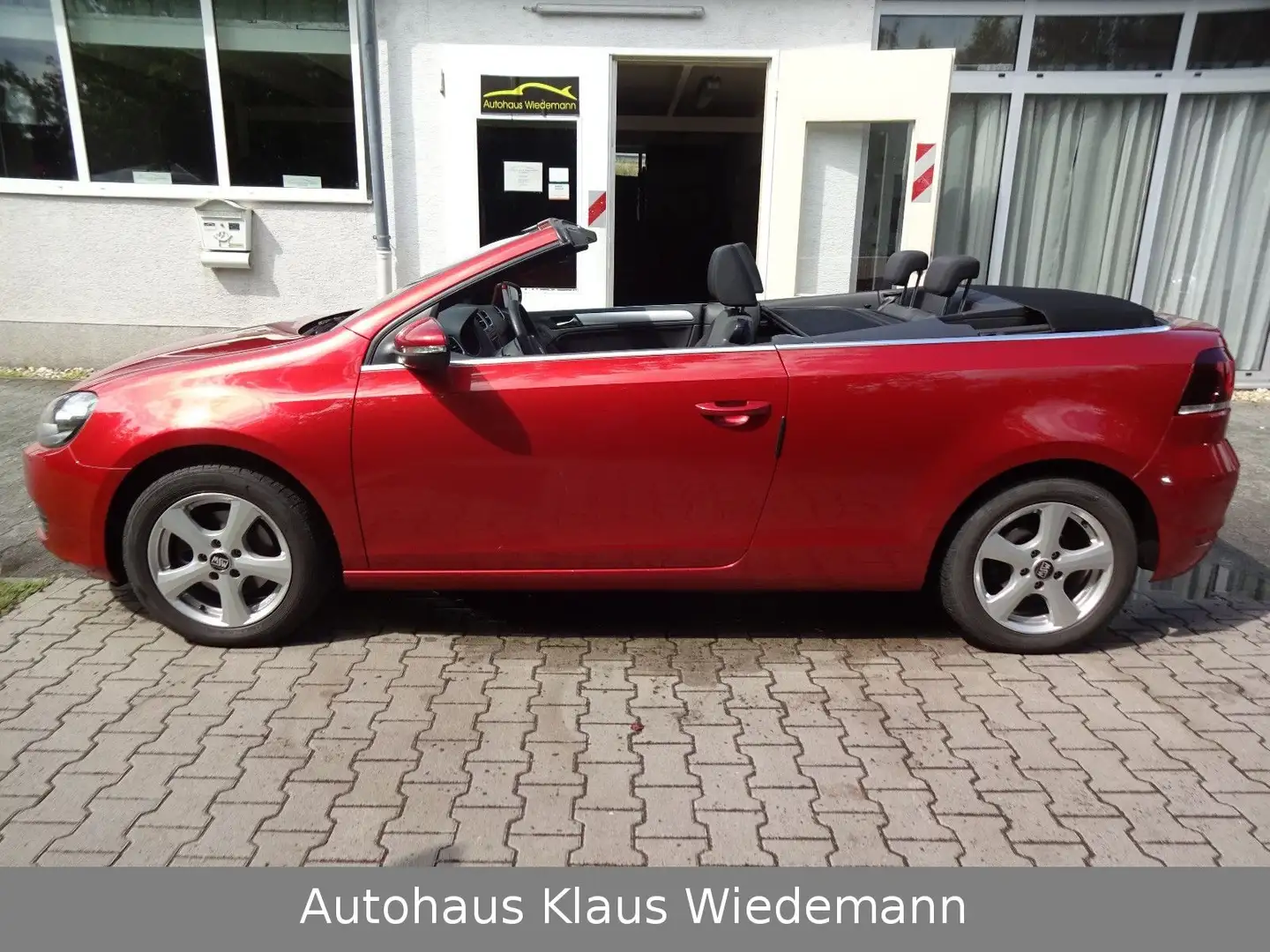 Volkswagen Golf VI 1.2 TSI Cabrio - 2.Hd./orig. erst 61 TKM Red - 2