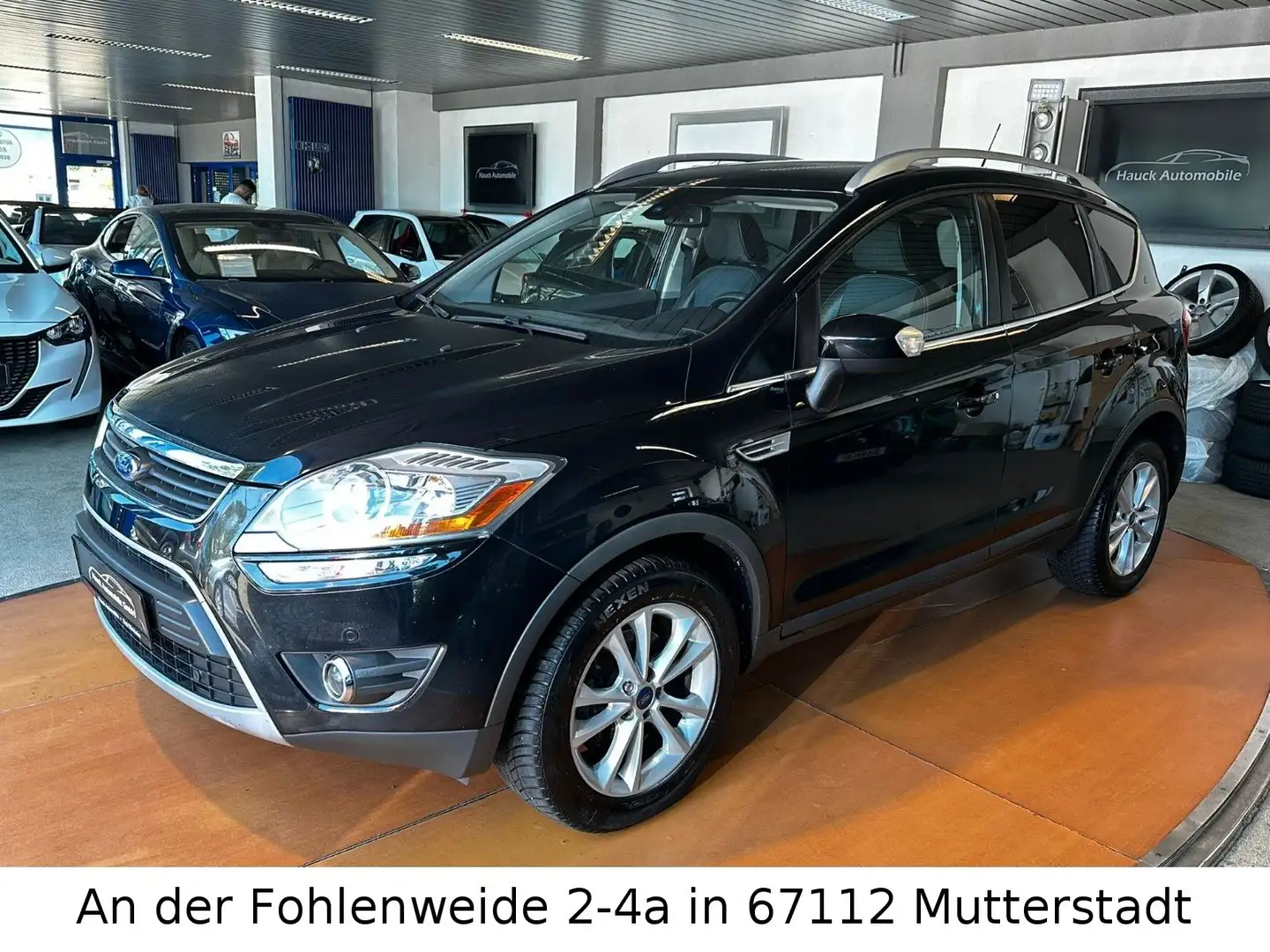 Ford Kuga Titanium NAVI/AUTOMATIK/TEILLEDER/SHZ/AHK Schwarz - 1