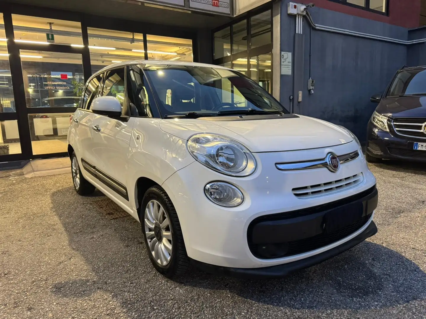 Fiat 500L 1.3 M-jet POP STAR 95cv *AUTOMATICA* Bianco - 1