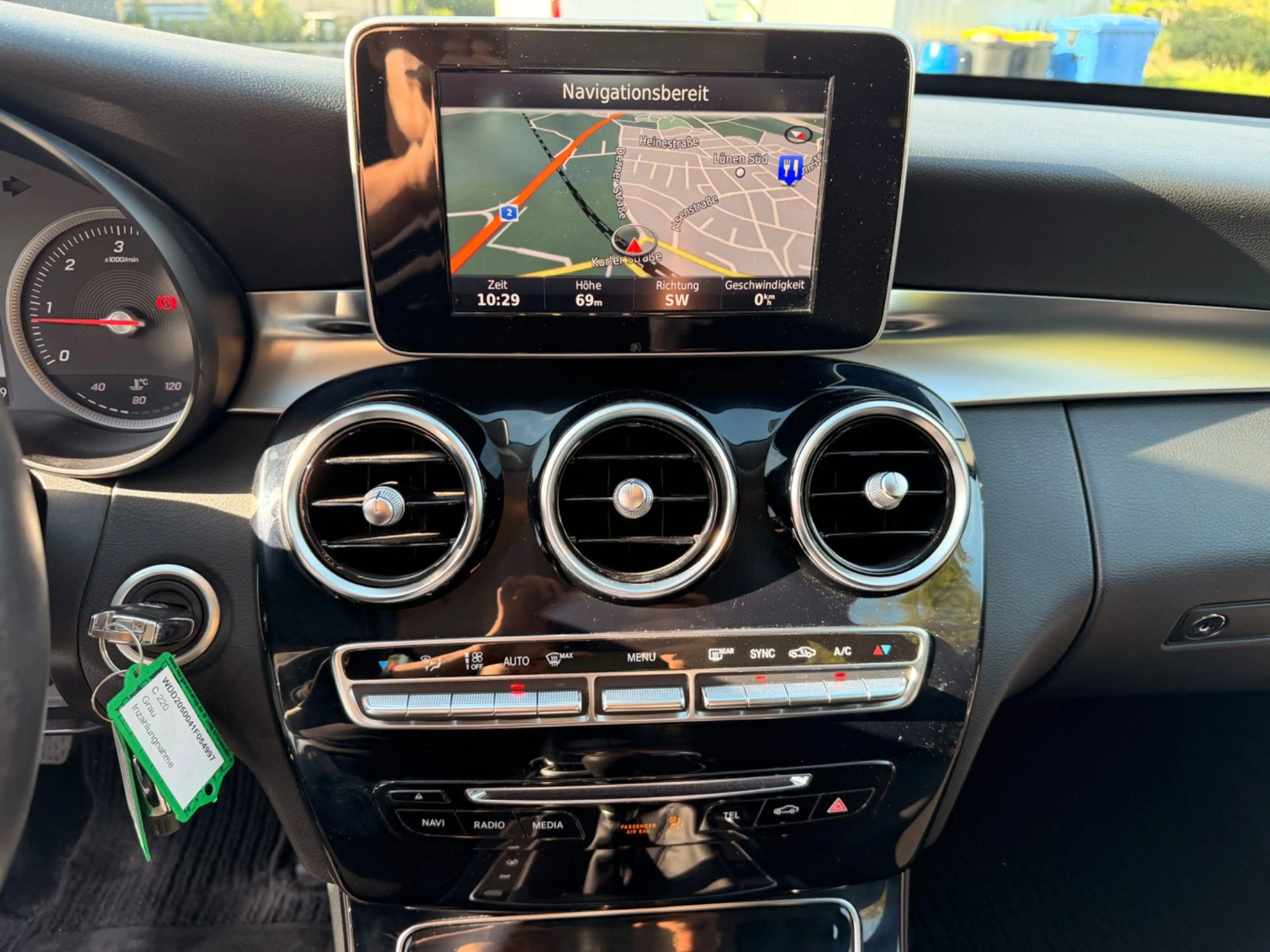 Mercedes-Benz C 220 CDI BlueTEC — photo 11