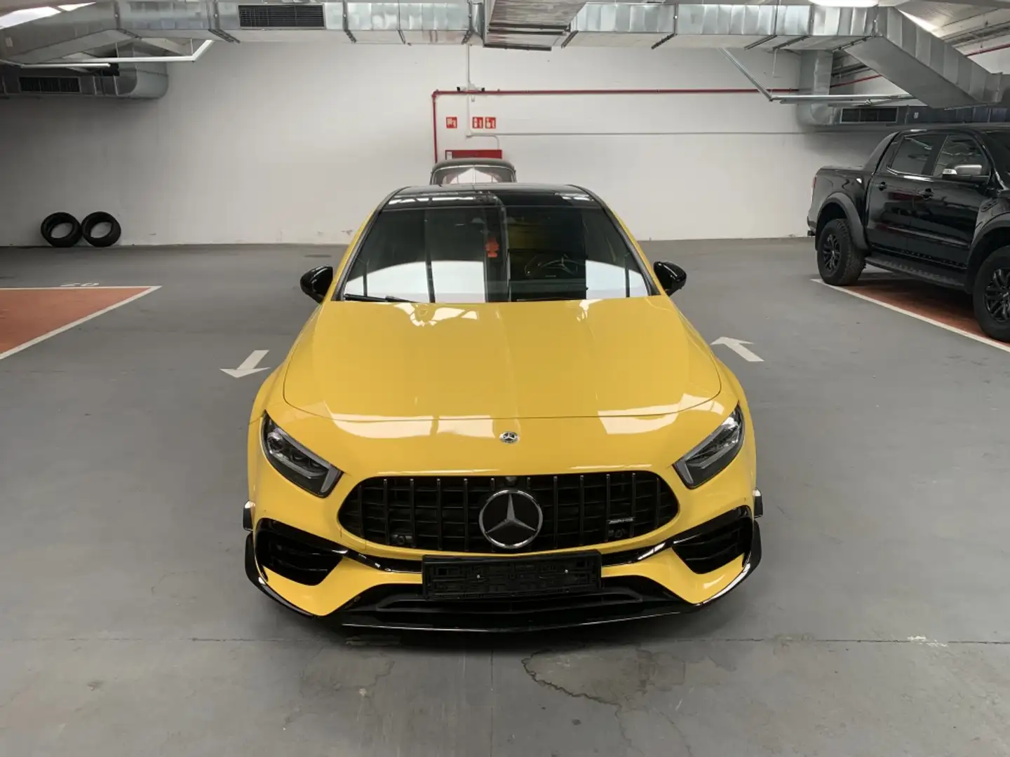 Mercedes-Benz A 45 AMG S 4Matic+ 8G-DCT Amarillo - 2