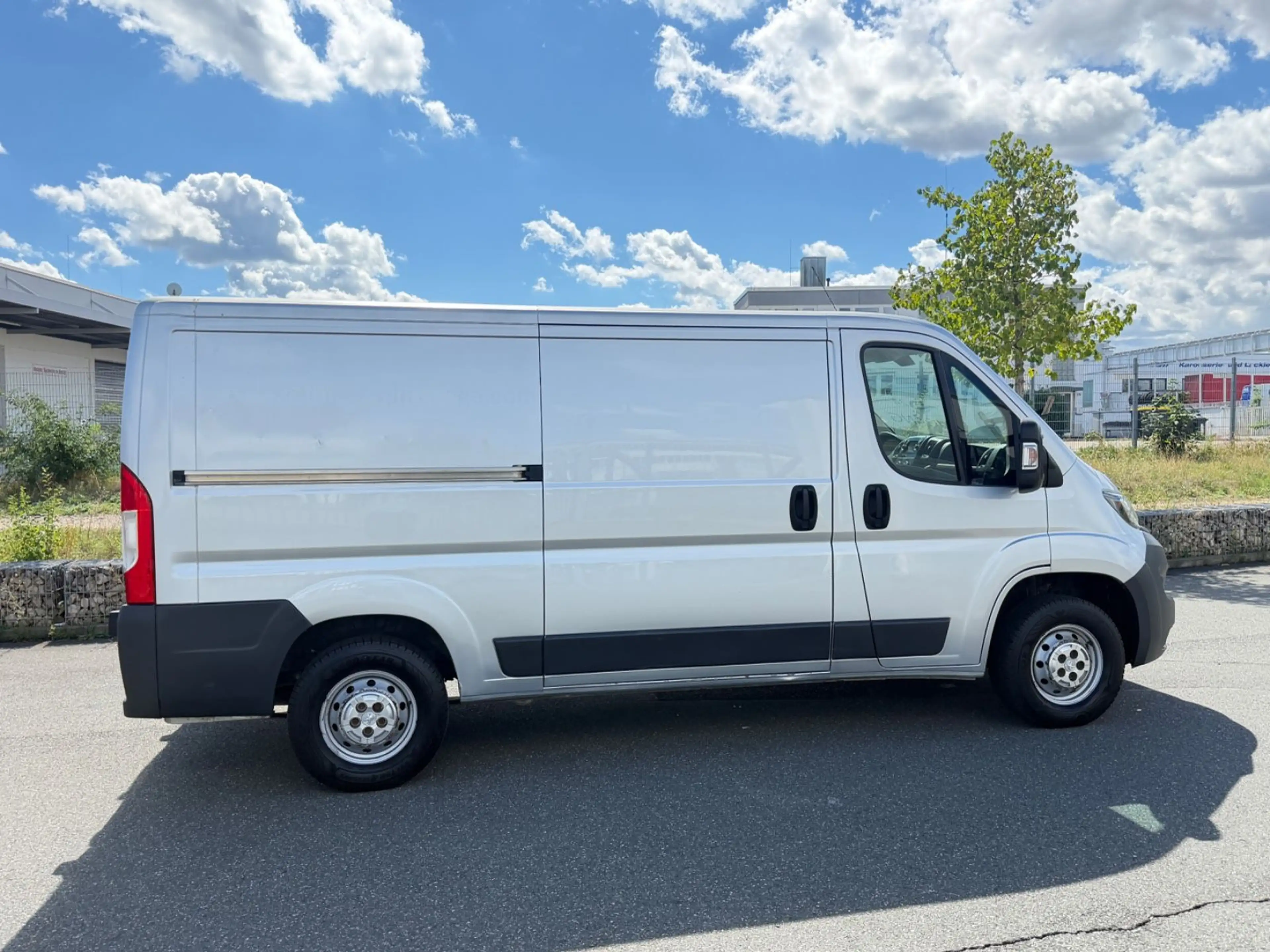 Peugeot Boxer Kasten L2H1 Pro BlueHDi 130 TÜV/HU Neu — photo 5