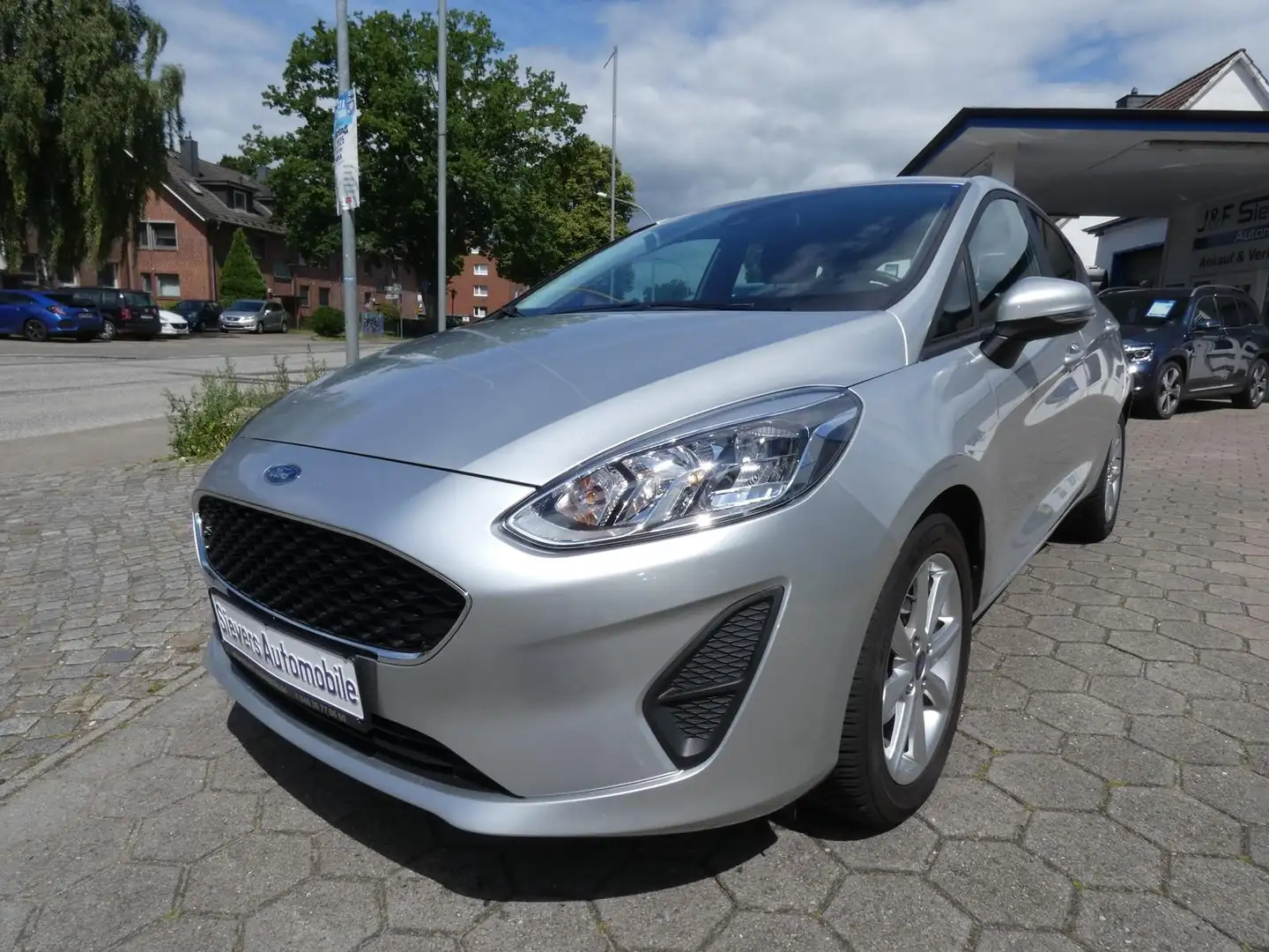 Ford Fiesta Fiesta  1,0 Carplay SHZ Tempomat Klima Lenkradheiz Argent - 1