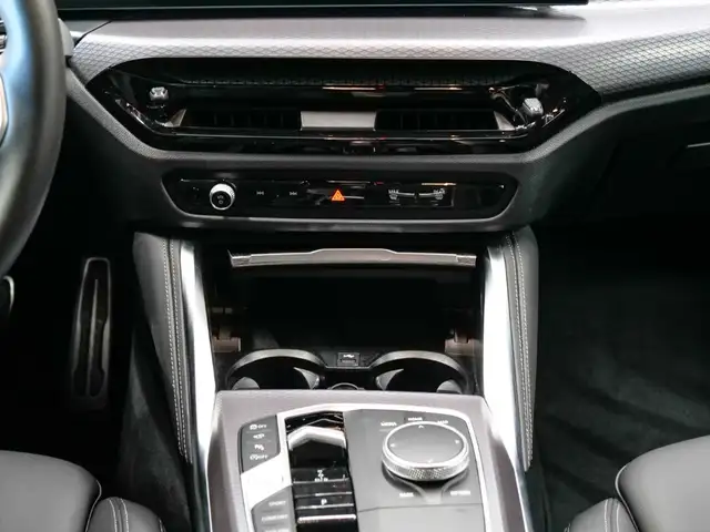 BMW 4 Series view 13