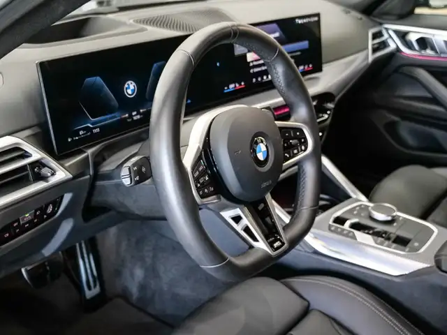 BMW 4 Series view 8