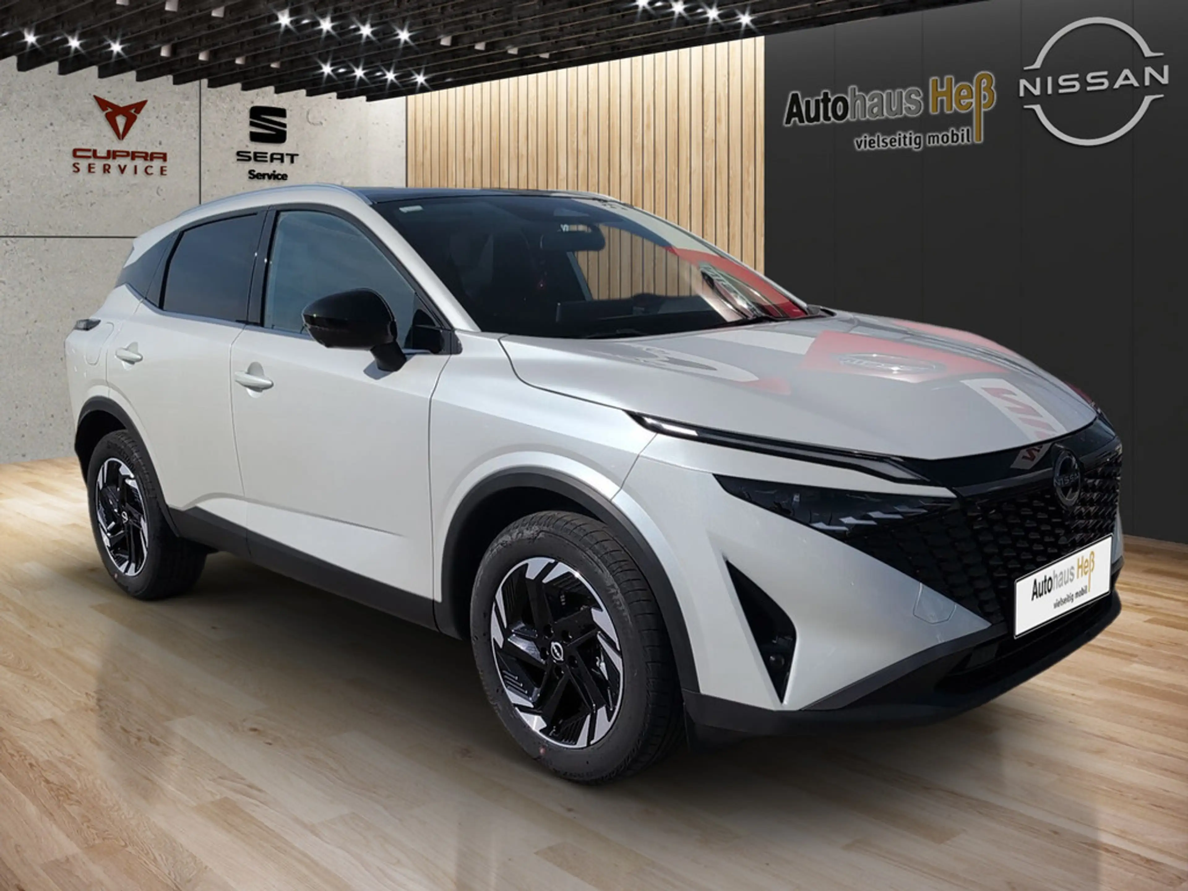 Nissan Qashqai 1.3 N-Connecta — photo 4