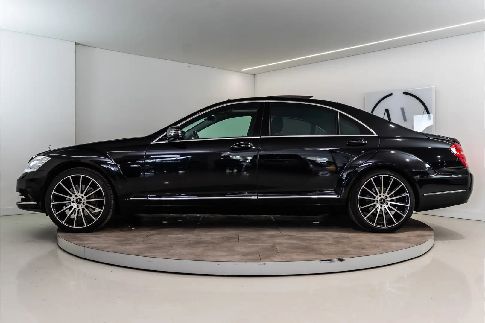 Mercedes-Benz S 400 HYBRID LANG Prestige+ 279PK YOUNGTIMER | Pano | Sf Negru - 2