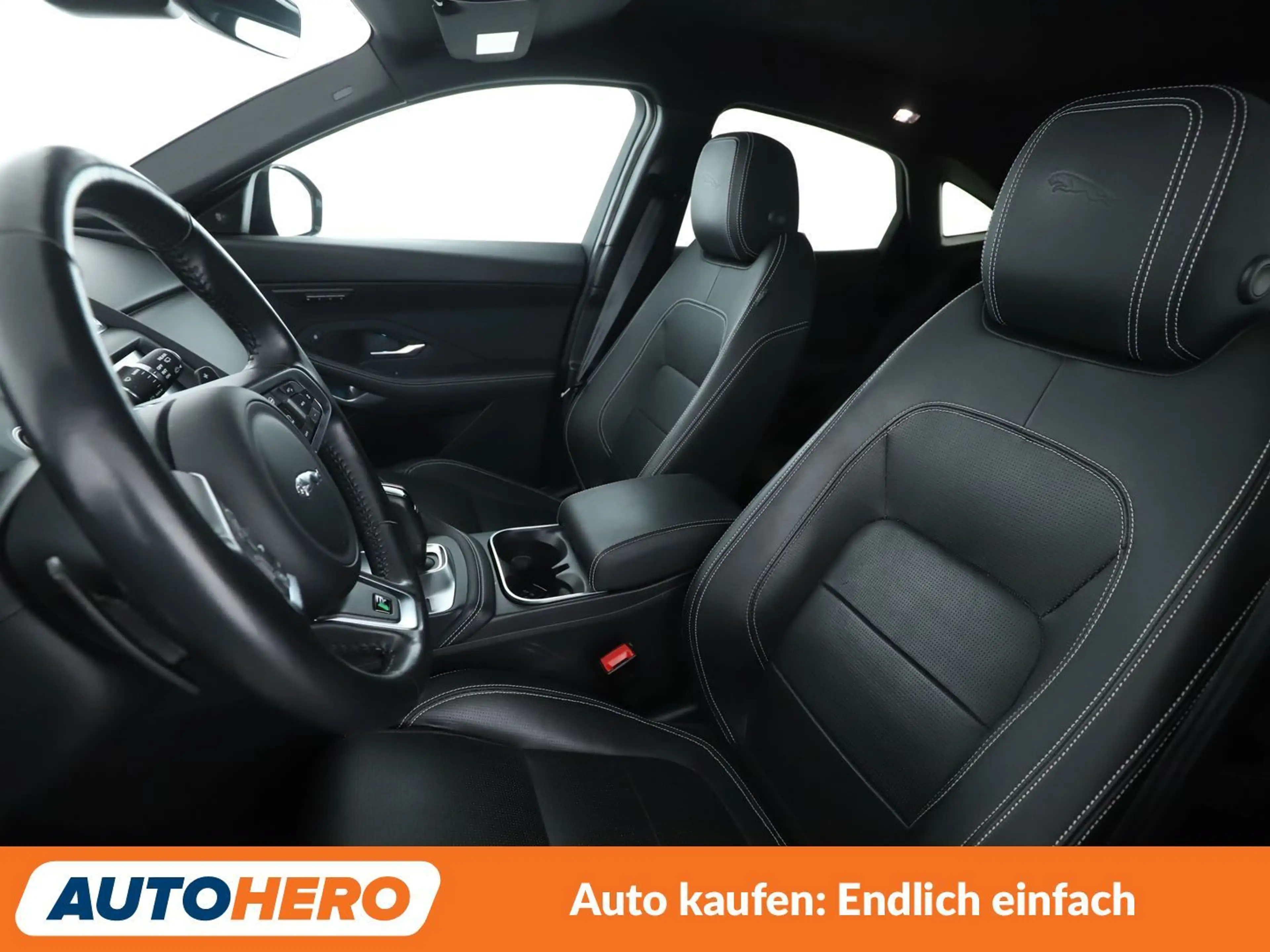 Jaguar E-Pace P300 R-Dynamic HSE AWD Aut*NAVI*LED*ACC*CAM* — photo 10