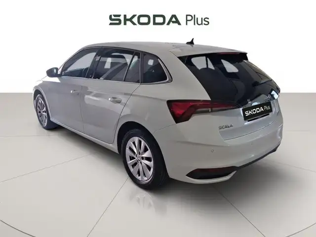 Skoda Scala view 2
