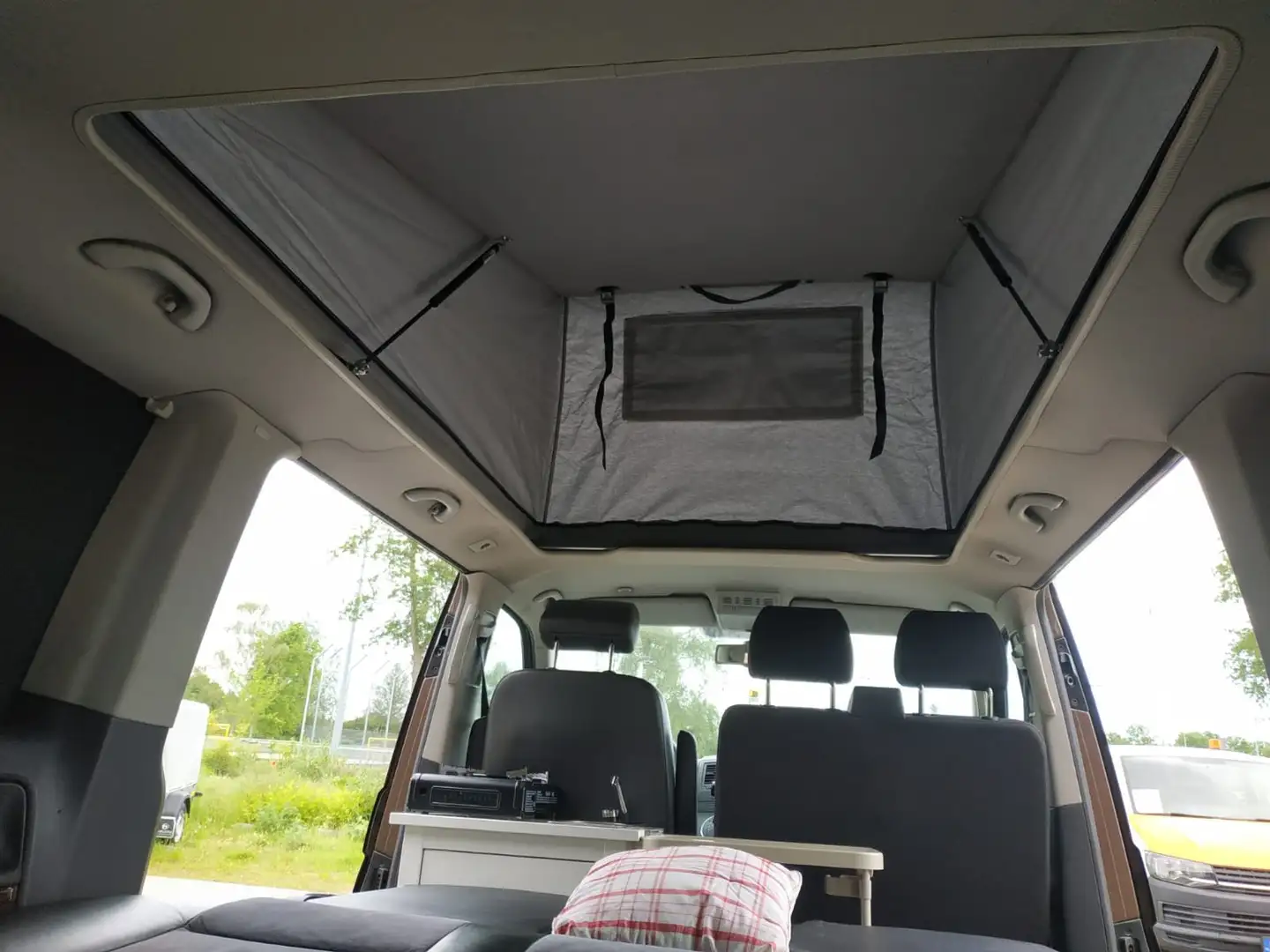 Volkswagen T5 Multivan Transporter T5 Camper Коричневий - 2