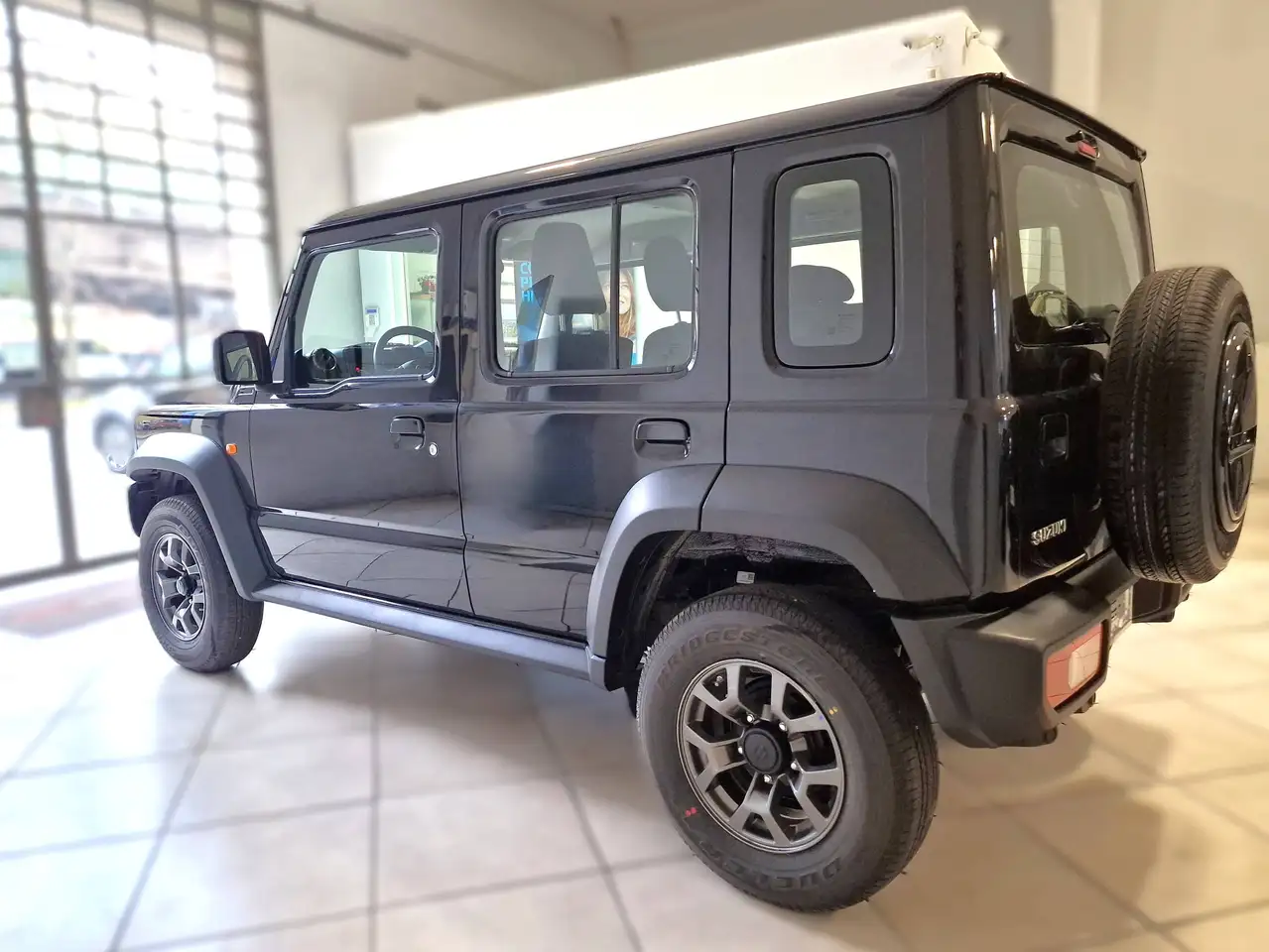 Suzuki Jimny 2026 — фото 6