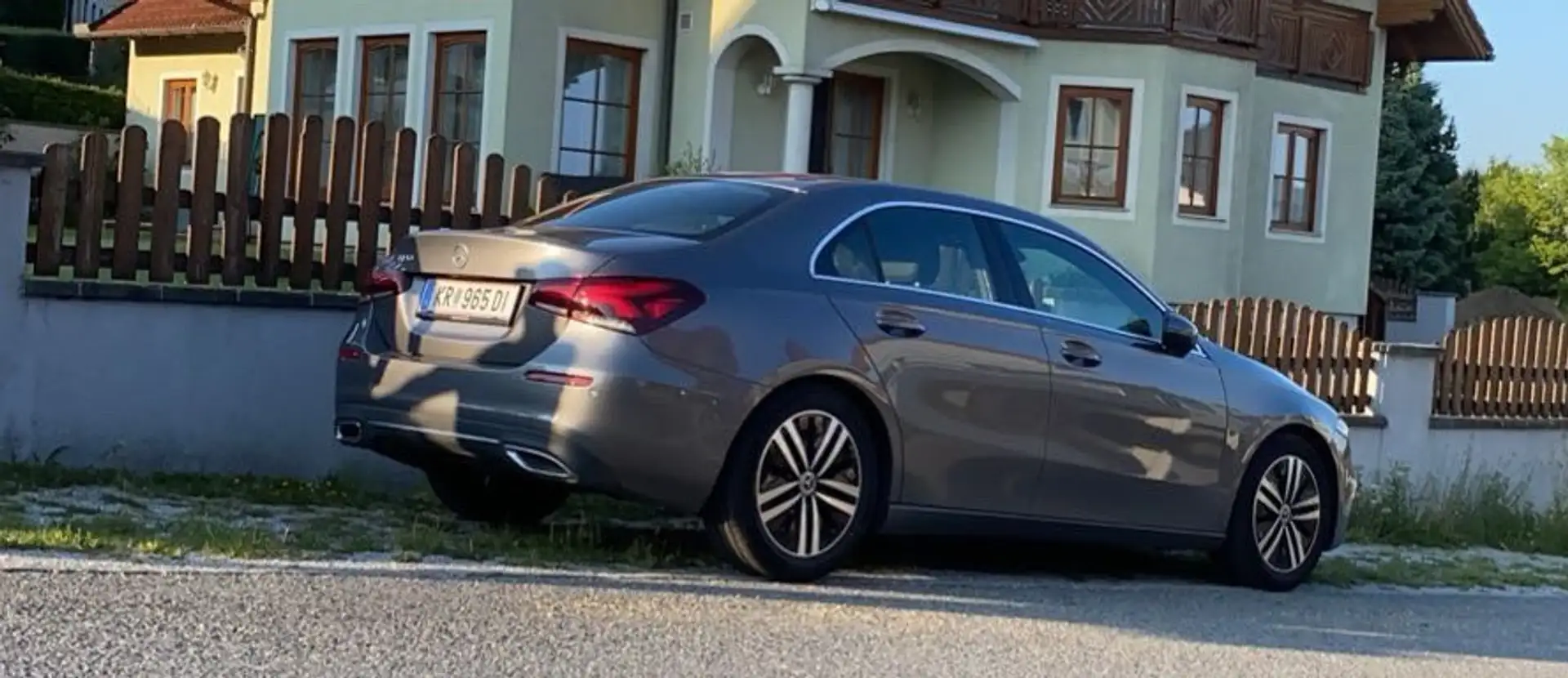 Mercedes-Benz A 180 Aut. - 2