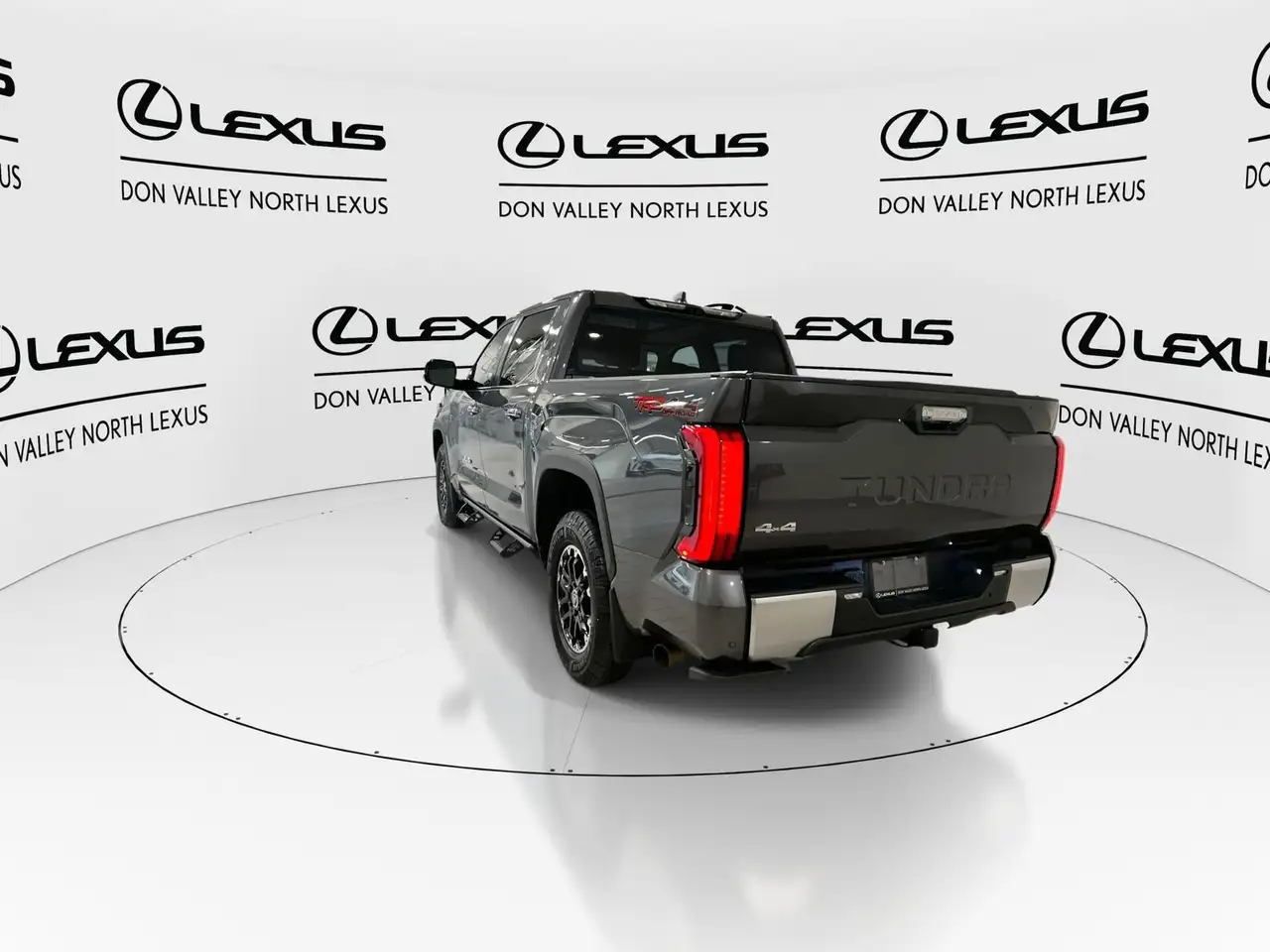 Toyota Tundra photo Toyota Tundra