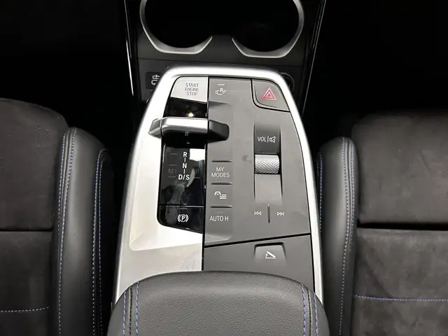 BMW X2 M view 21