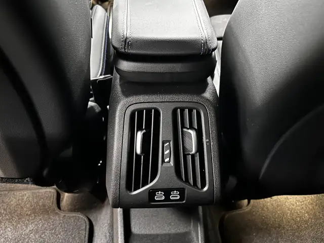 BMW X2 M view 17