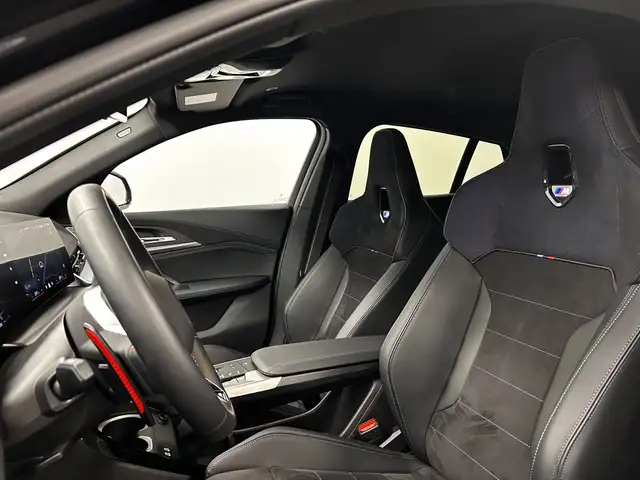 BMW X2 M view 28