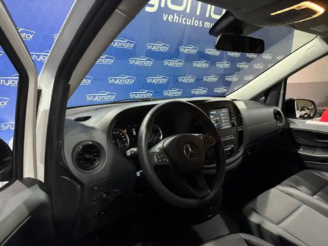 Mercedes-Benz Vito view 23