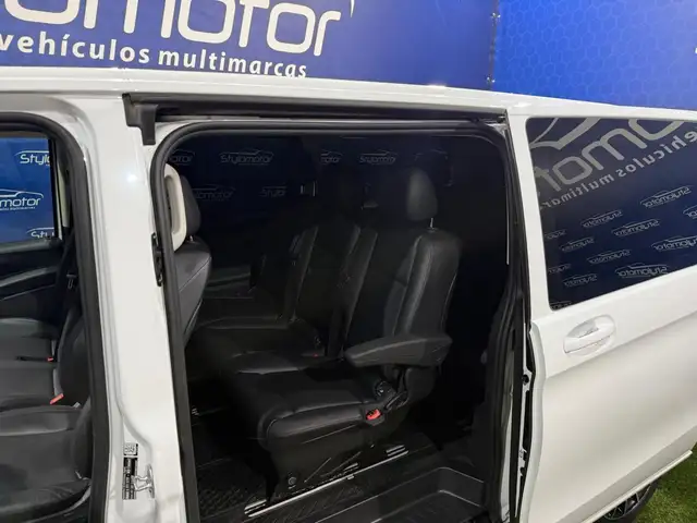 Mercedes-Benz Vito view 9