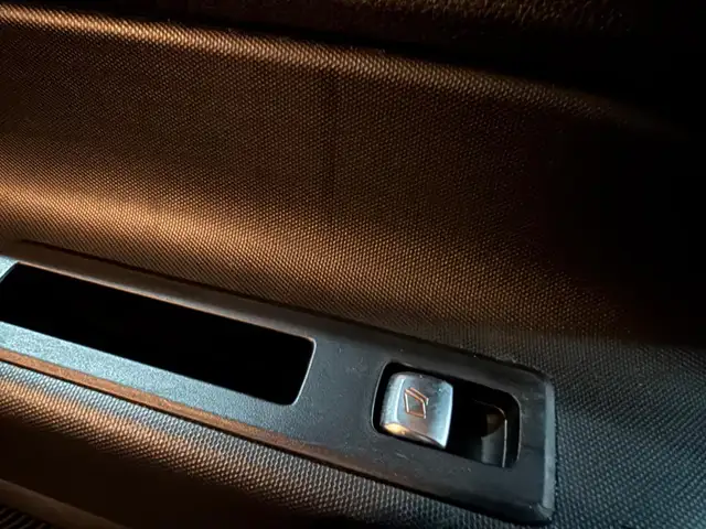 Mercedes-Benz Vito view 5