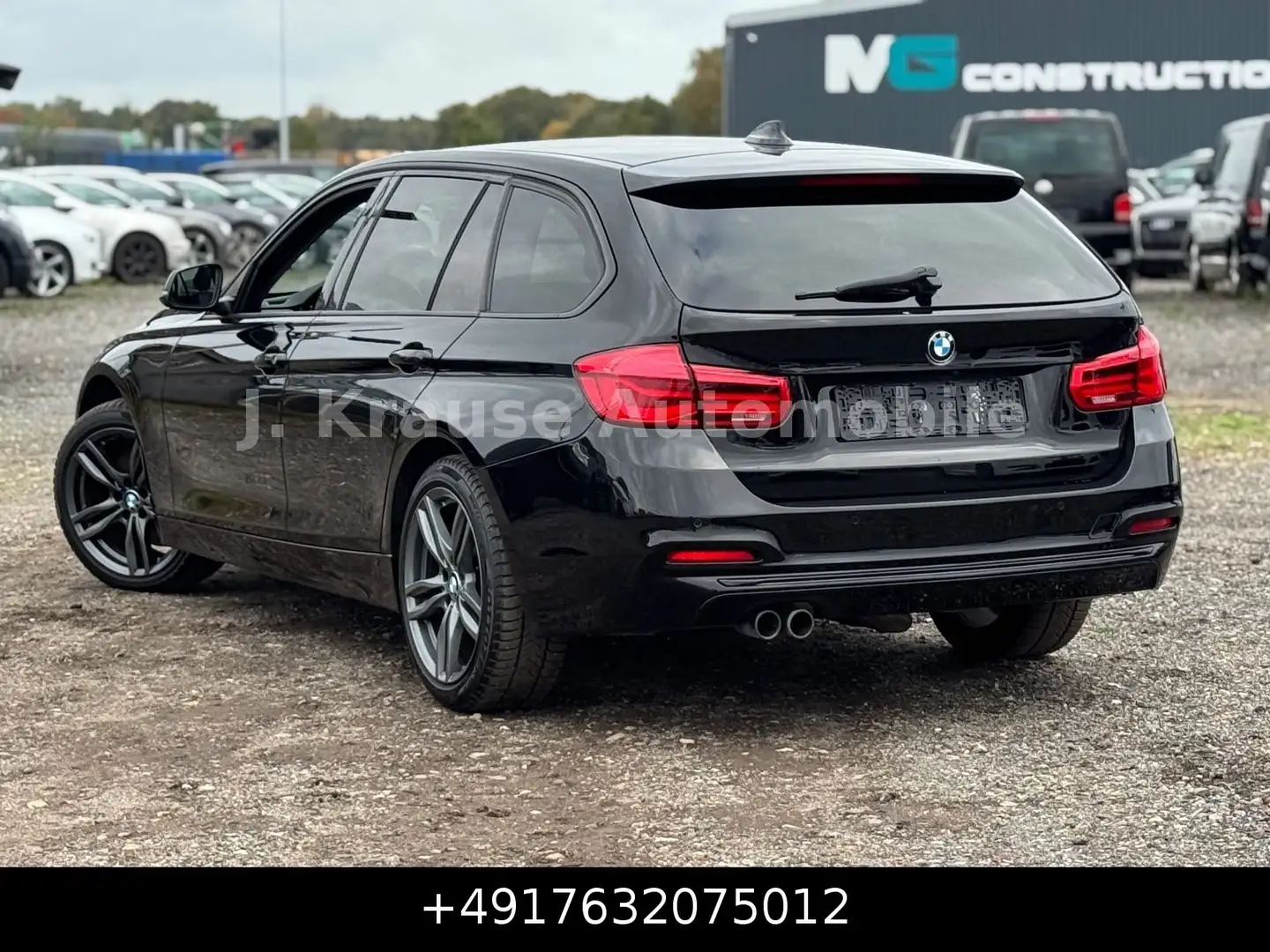 BMW 335 d Touring xDrive Sport Line LED Navi Aut. Schwarz - 2