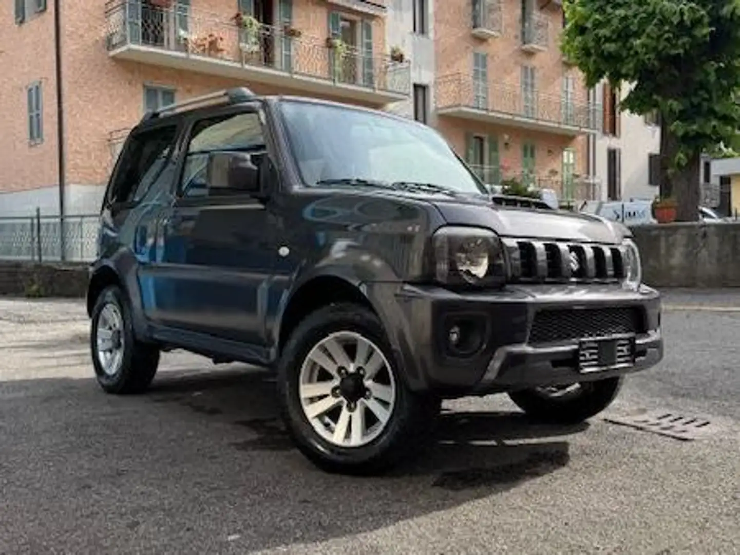 Suzuki Jimny 1.3 vvt Evolution+ 4wd Gri - 1