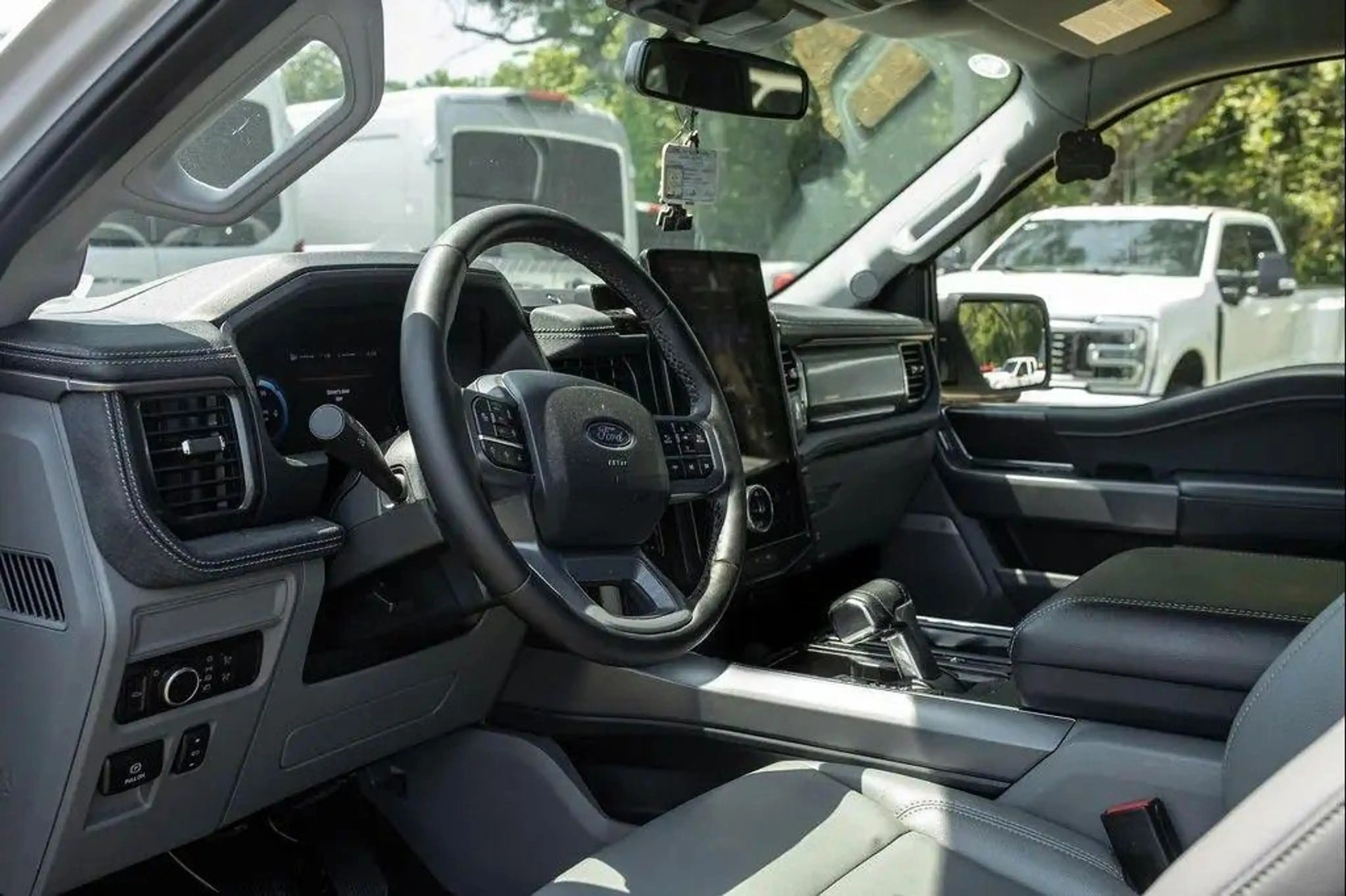 Ford F 150 Lightning Flash gr Batterie im Vorlauf+ 11 — photo 13