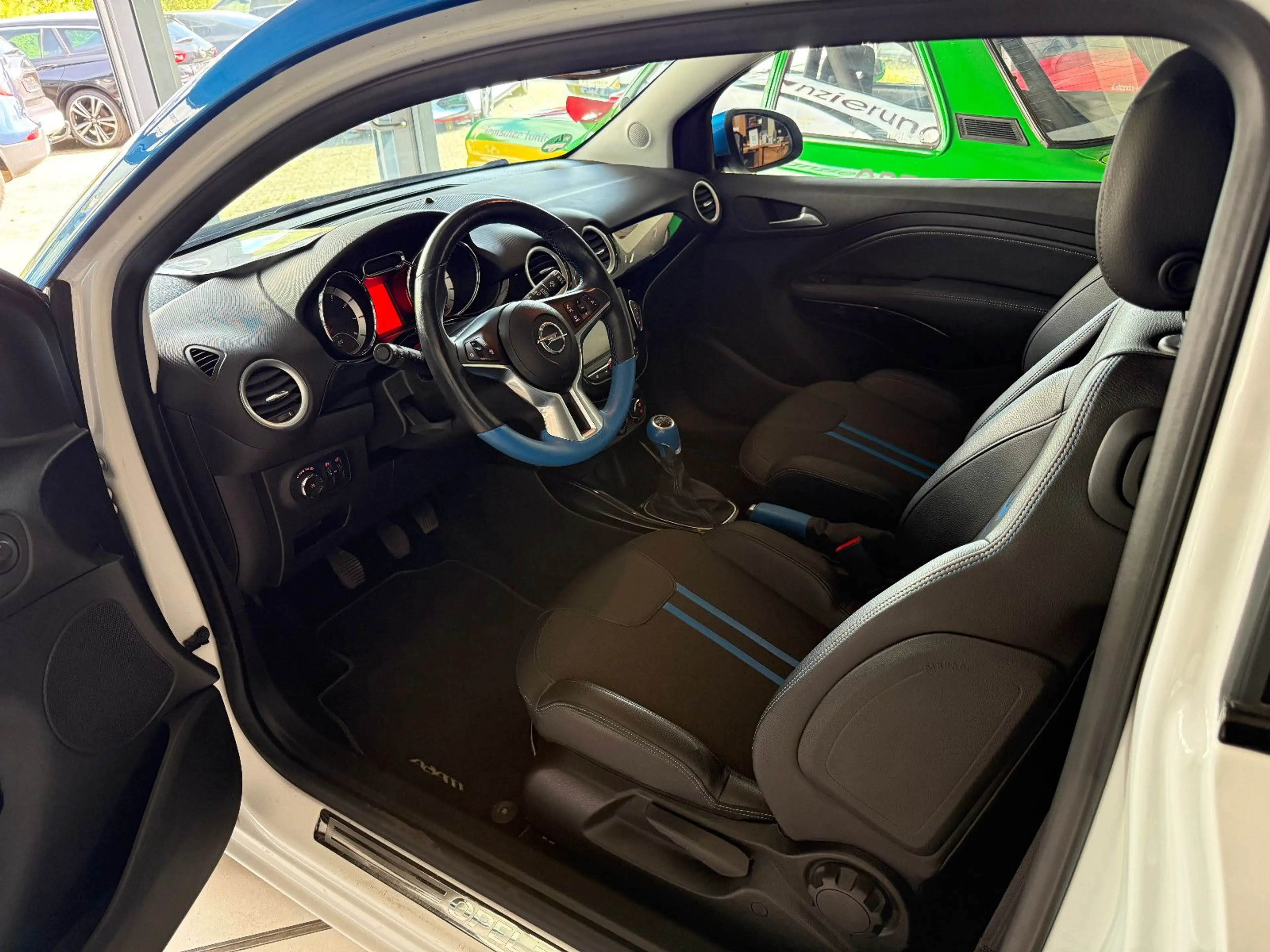 Opel Adam Unlimited — photo 8