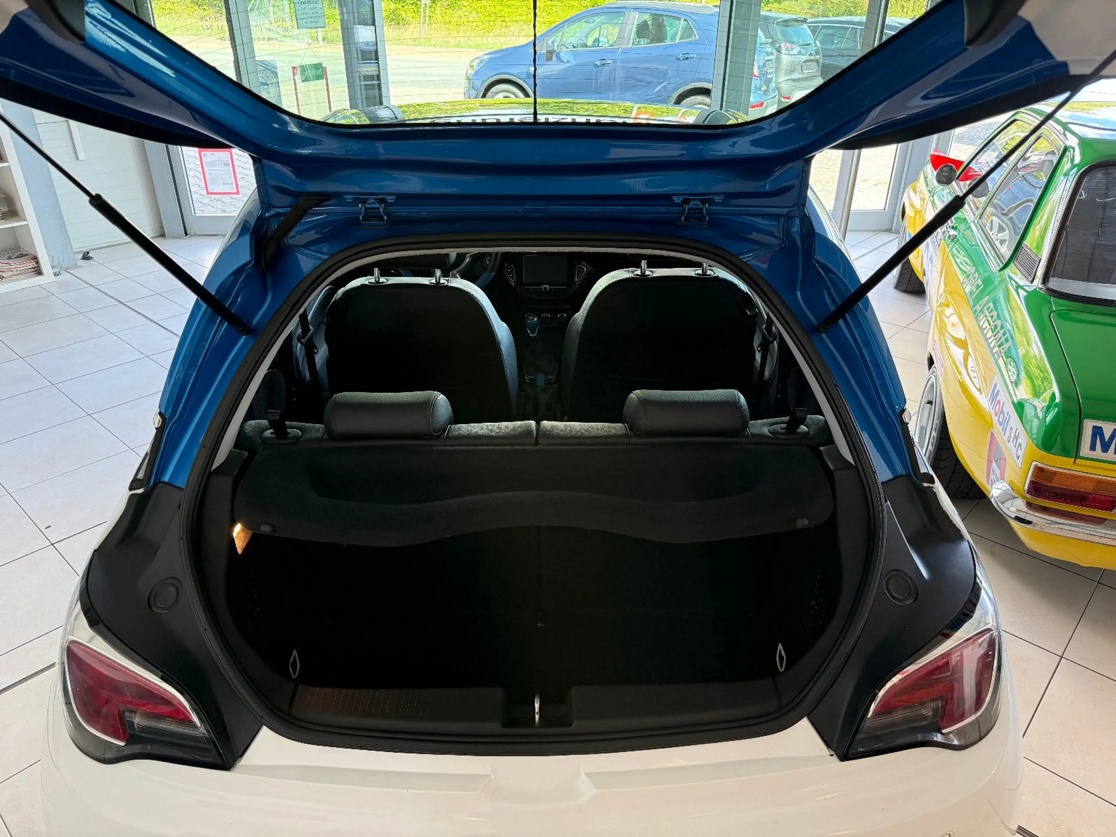 Opel Adam Unlimited — photo 13