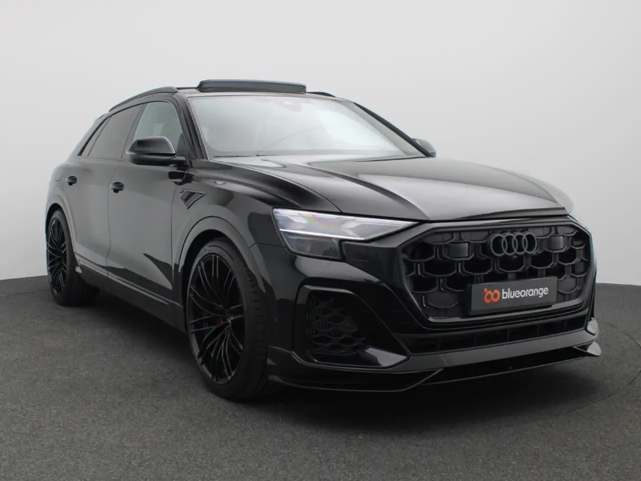 Audi Q8 TFSI e quattro 360 kW S-line HUD ABT Aero 2