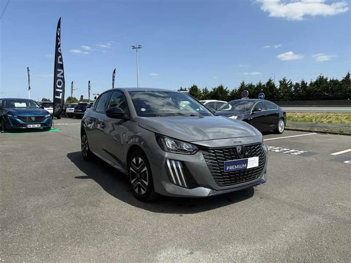 Peugeot 208 1.2 PTEC Gris - 1