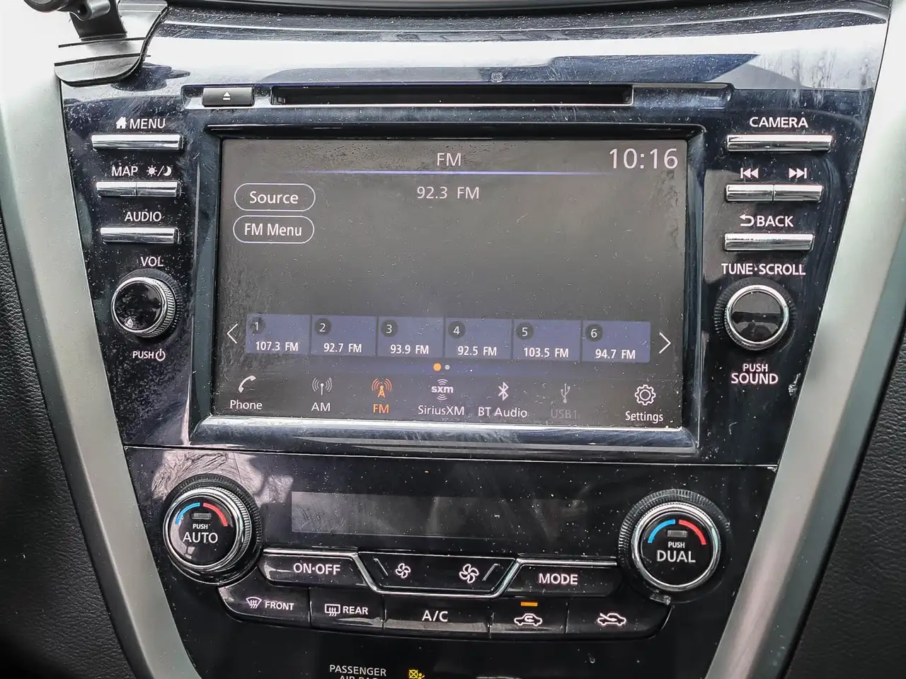 Nissan Murano снимка Nissan Murano