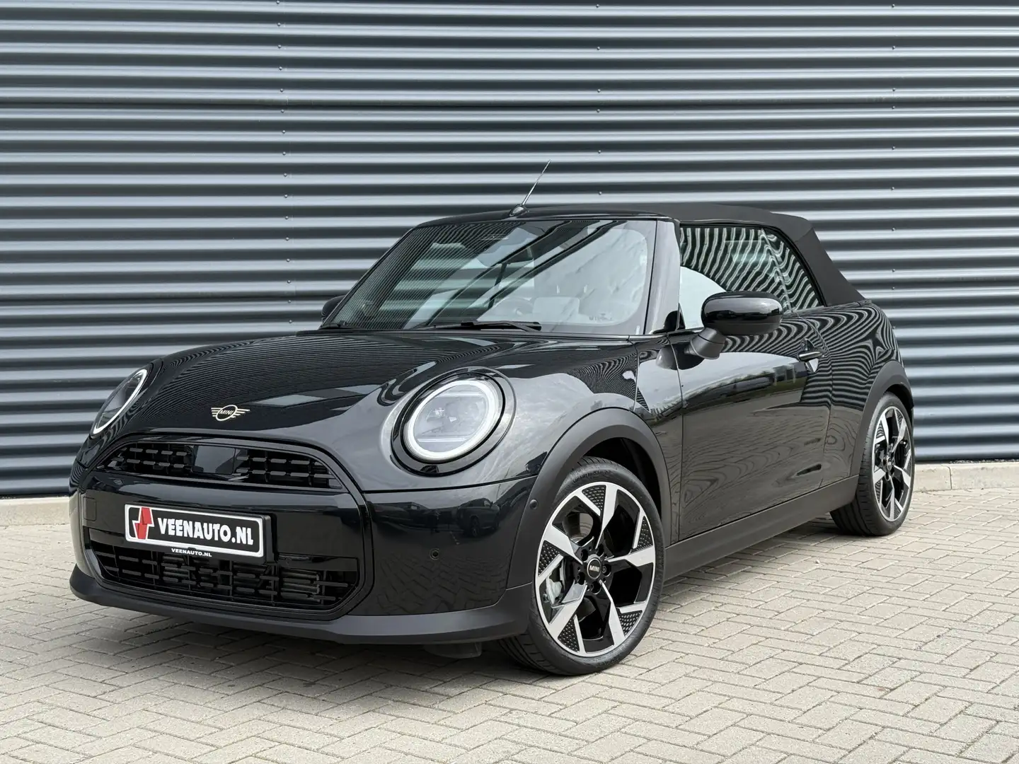 MINI Cooper C Cabrio Mini 2.0 Schwarz - 2