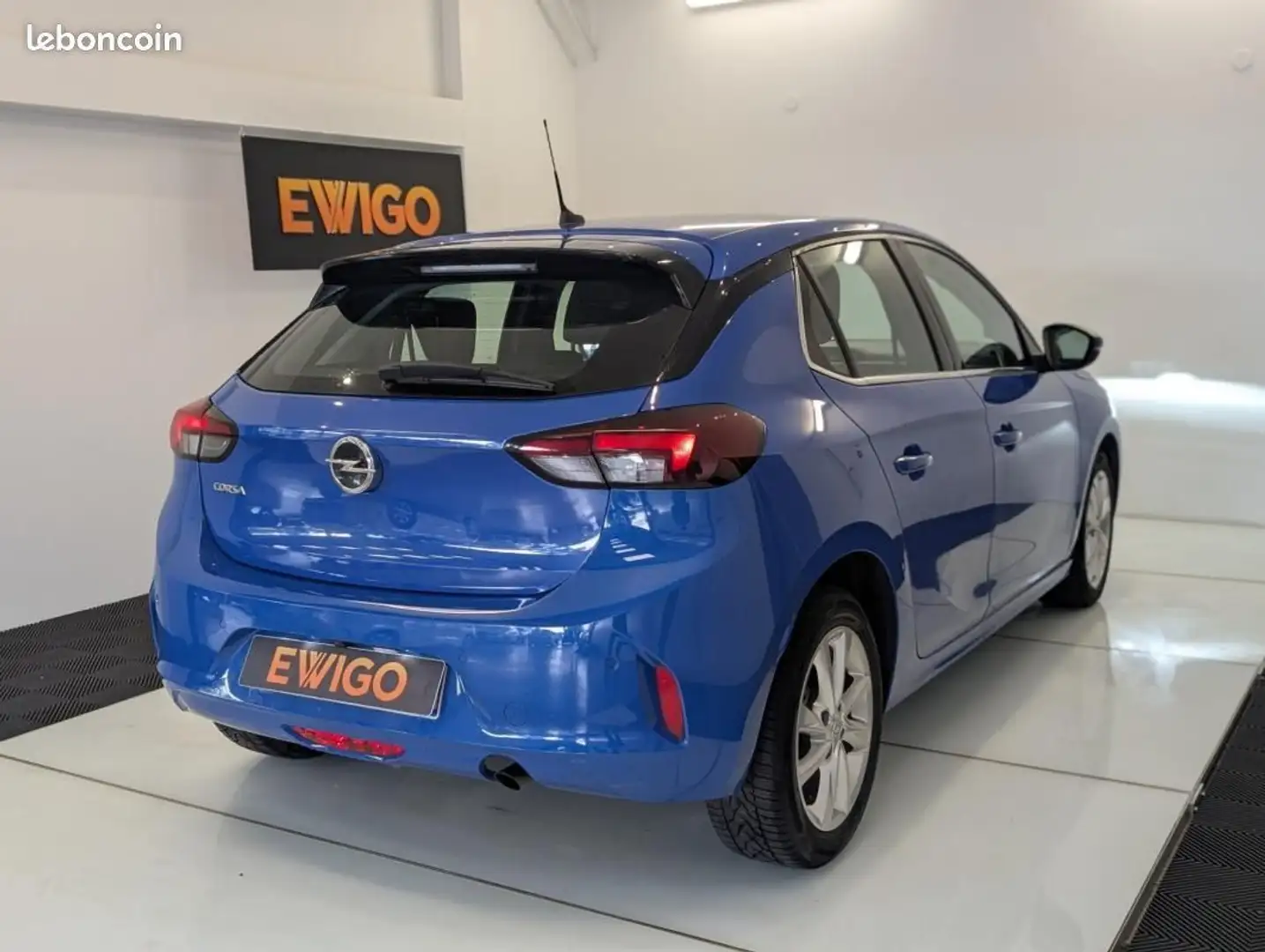 Opel Corsa 1.2 T 100ch ELEGANCE Blauw - 2