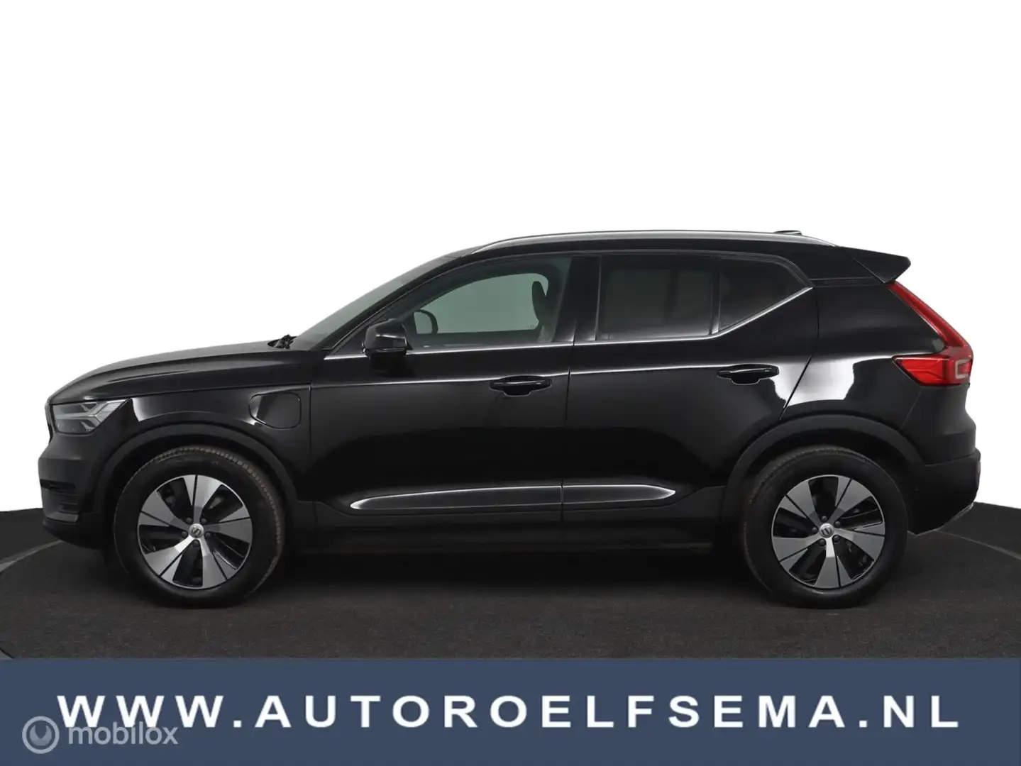 Volvo XC40 1.5 T4 Recharge Inscription|Leer|Camera Zwart - 1