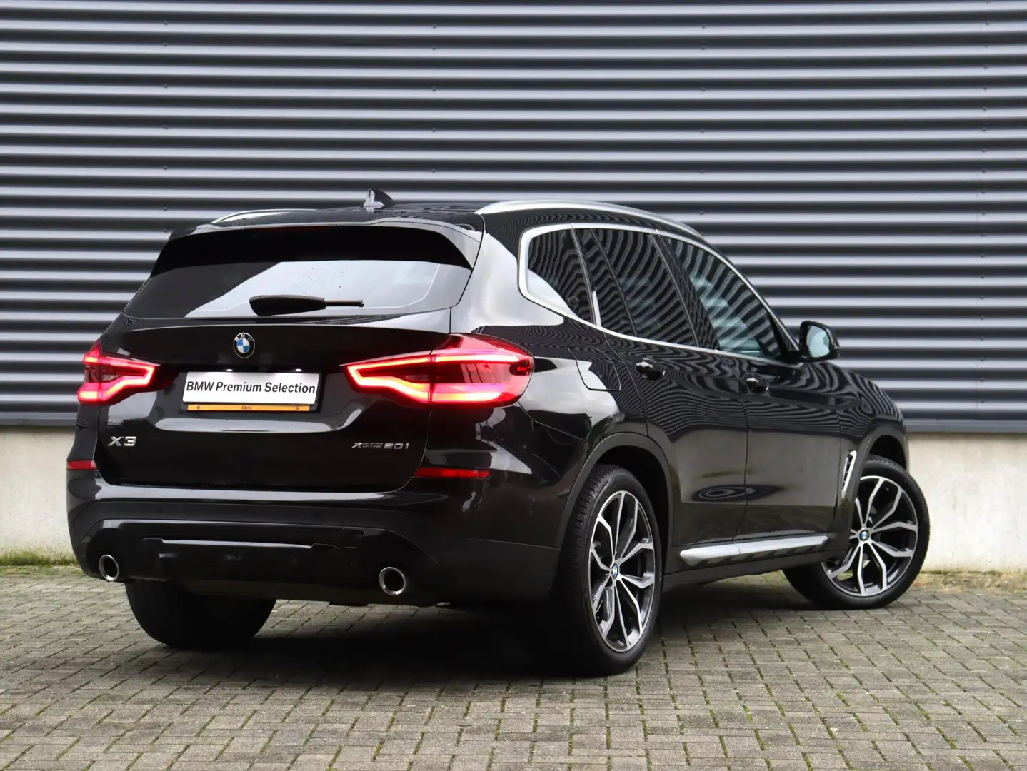 BMW X3 xDrive20i | High Executive | X-Line | Panodak | Dr Negro - 2