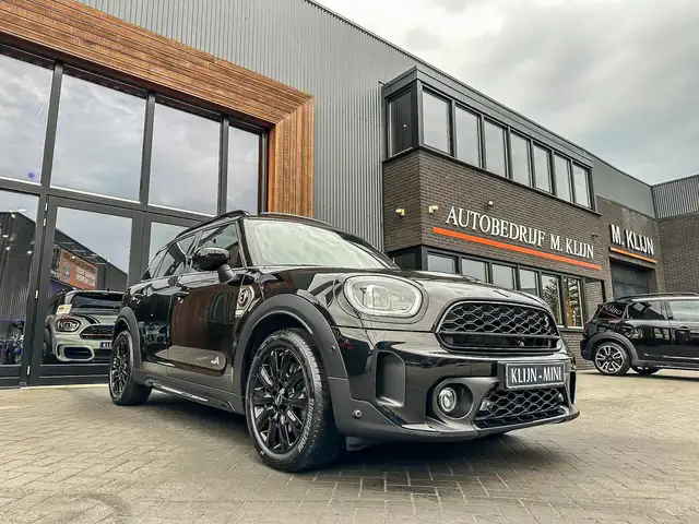 MINI Cooper SE Countryman Mini 2.0 ALL4 ALL4 220pk Blackline/Leer/Pano/HK/Ca