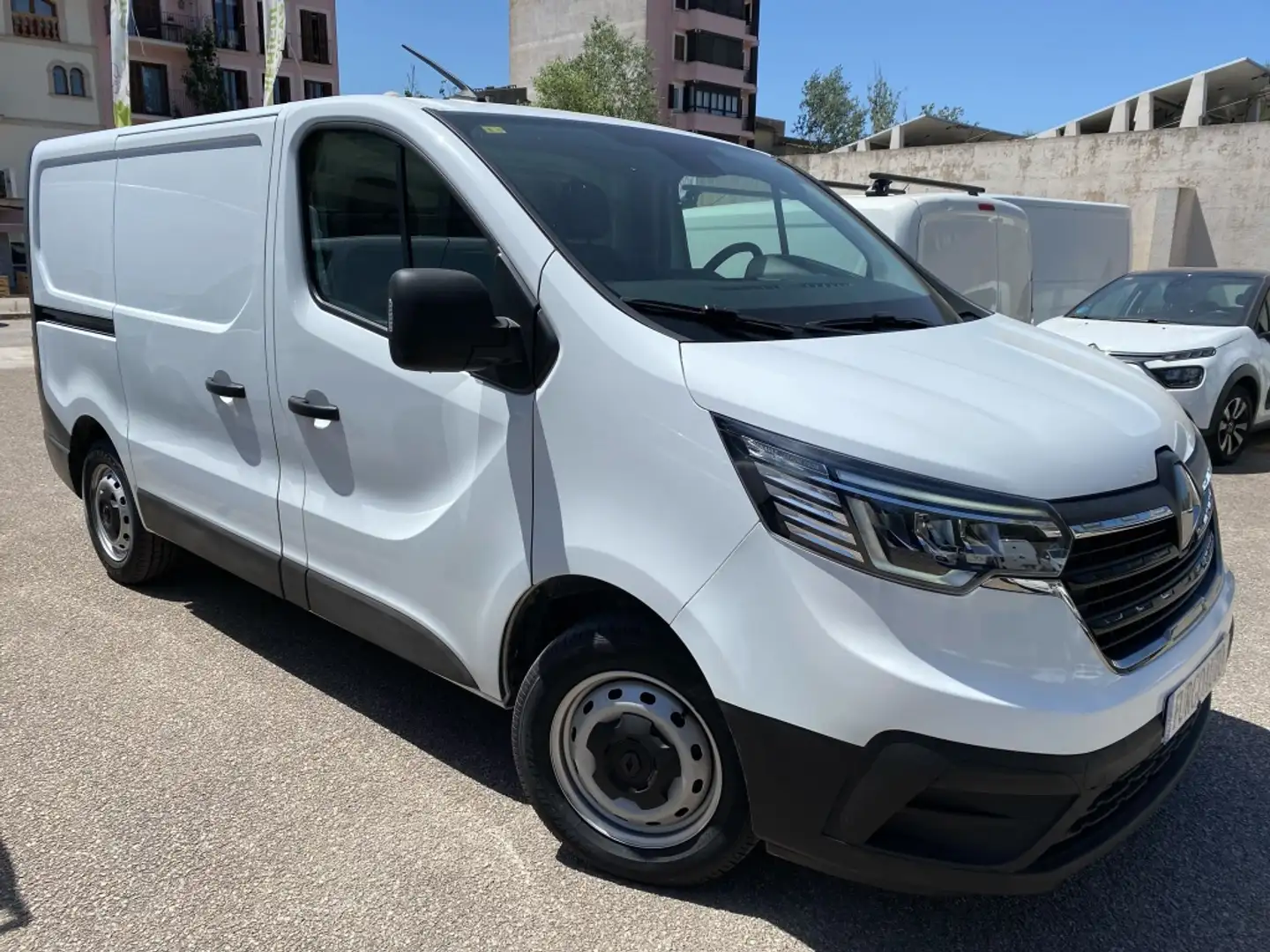 Renault Trafic Furgón L1H1 BluedCi 81kW Blanco - 1