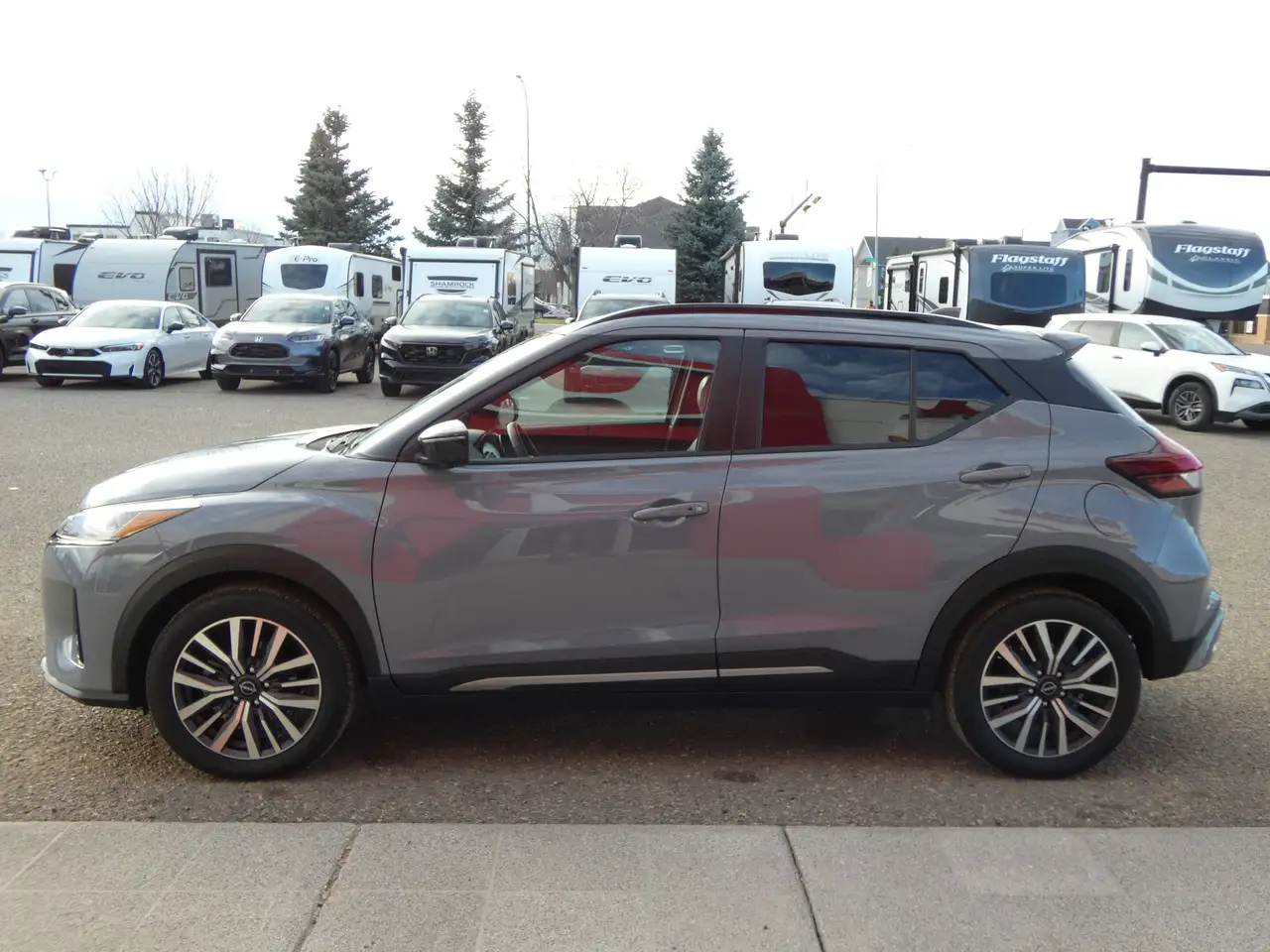 Nissan Kicks снимка Nissan Kicks