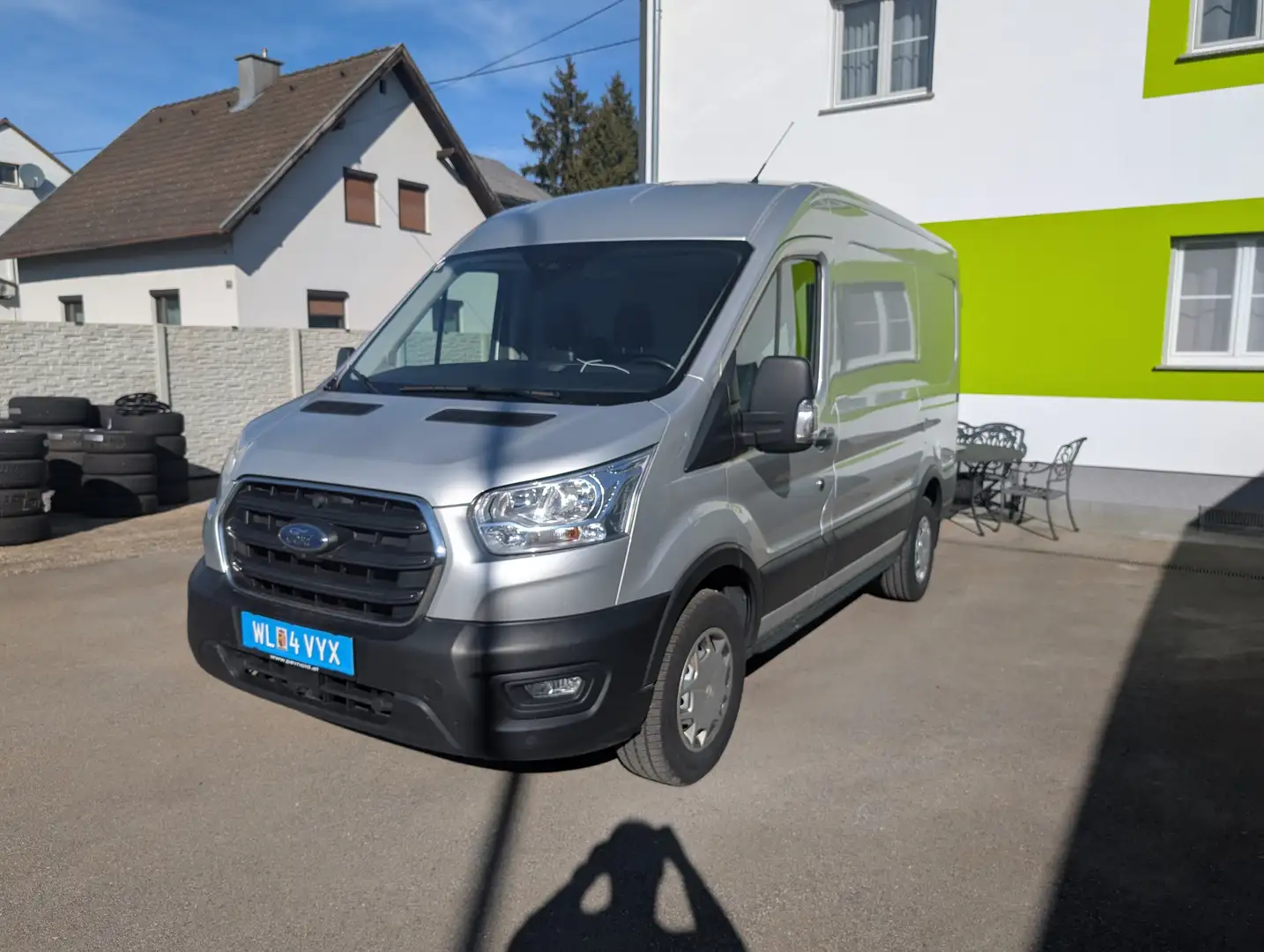 Ford Transit 2.0 TDI 170PS TOP Ausstattung!!! L2H2 16.500 netto Silber - 1