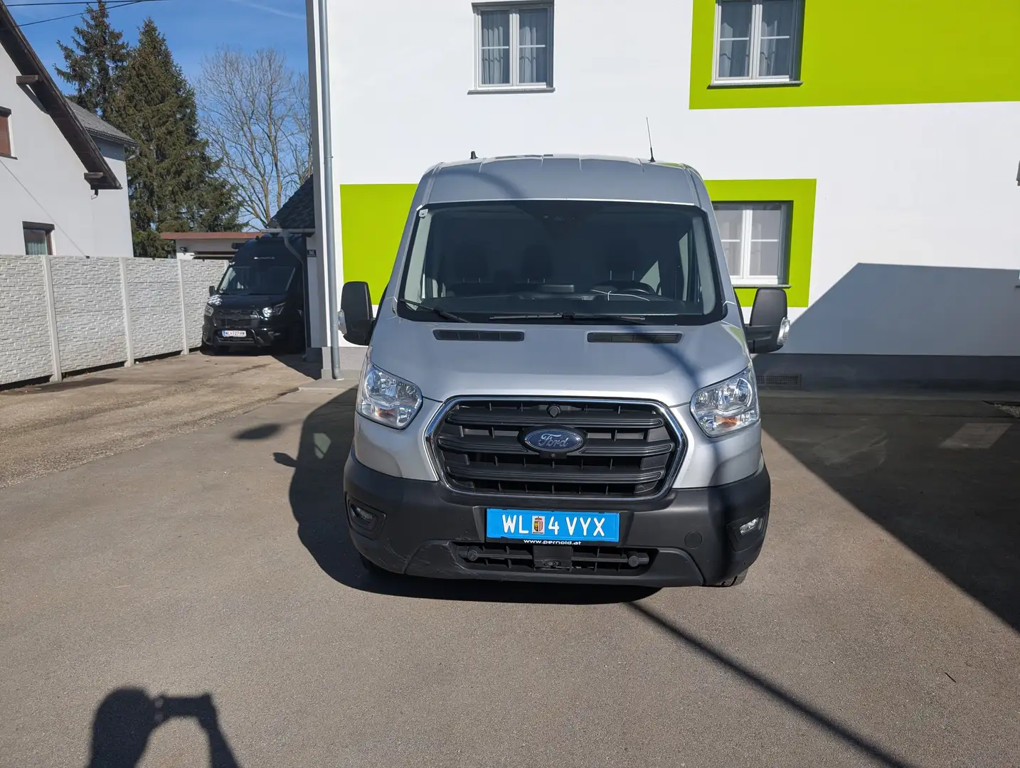 Ford Transit 2.0 TDI 170PS TOP Ausstattung!!! L2H2 16.500 netto Silber - 2