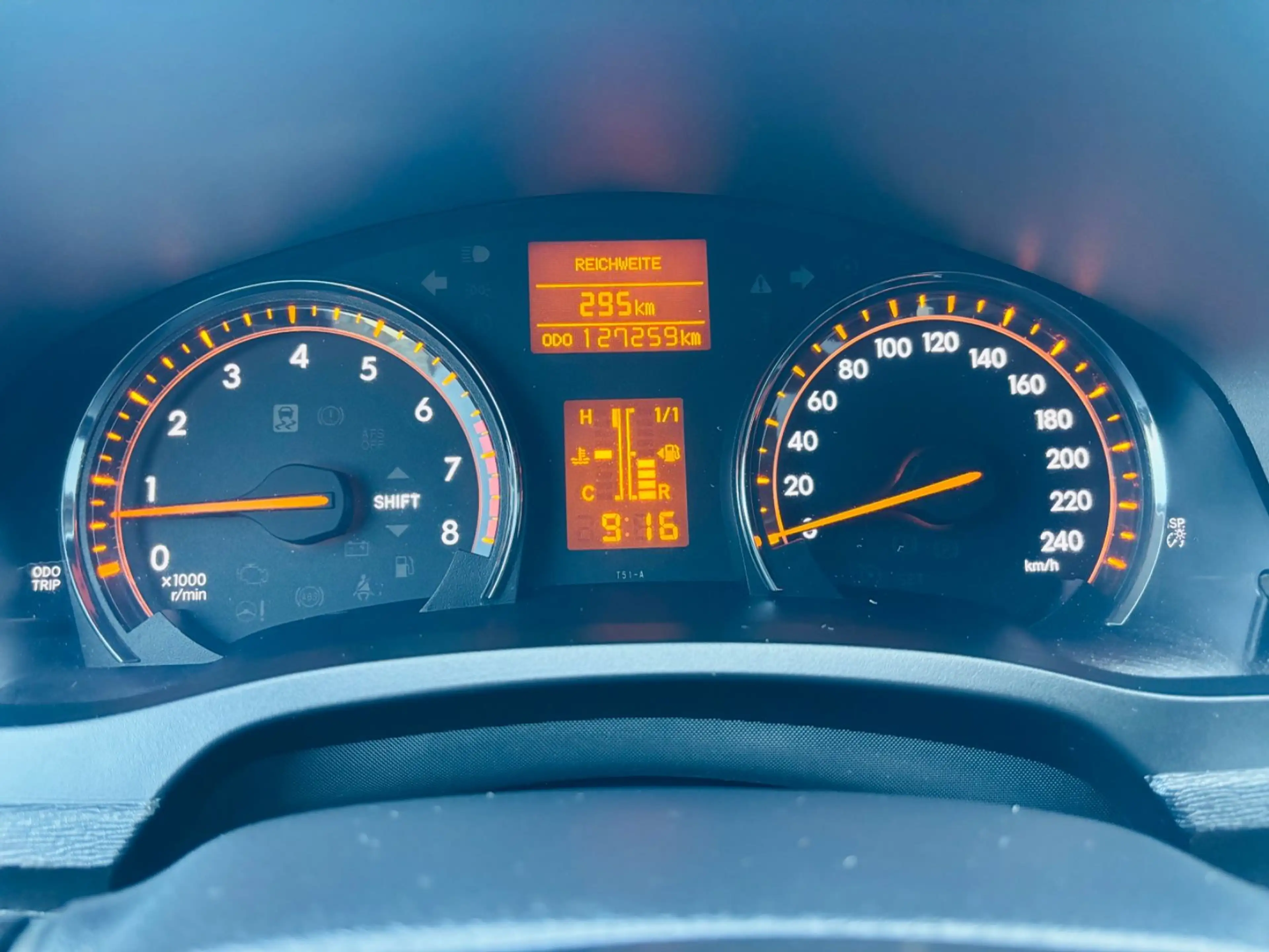 Toyota Avensis Combi 2-Hand,Kamera,Klimatronik,Tempomat — photo 10