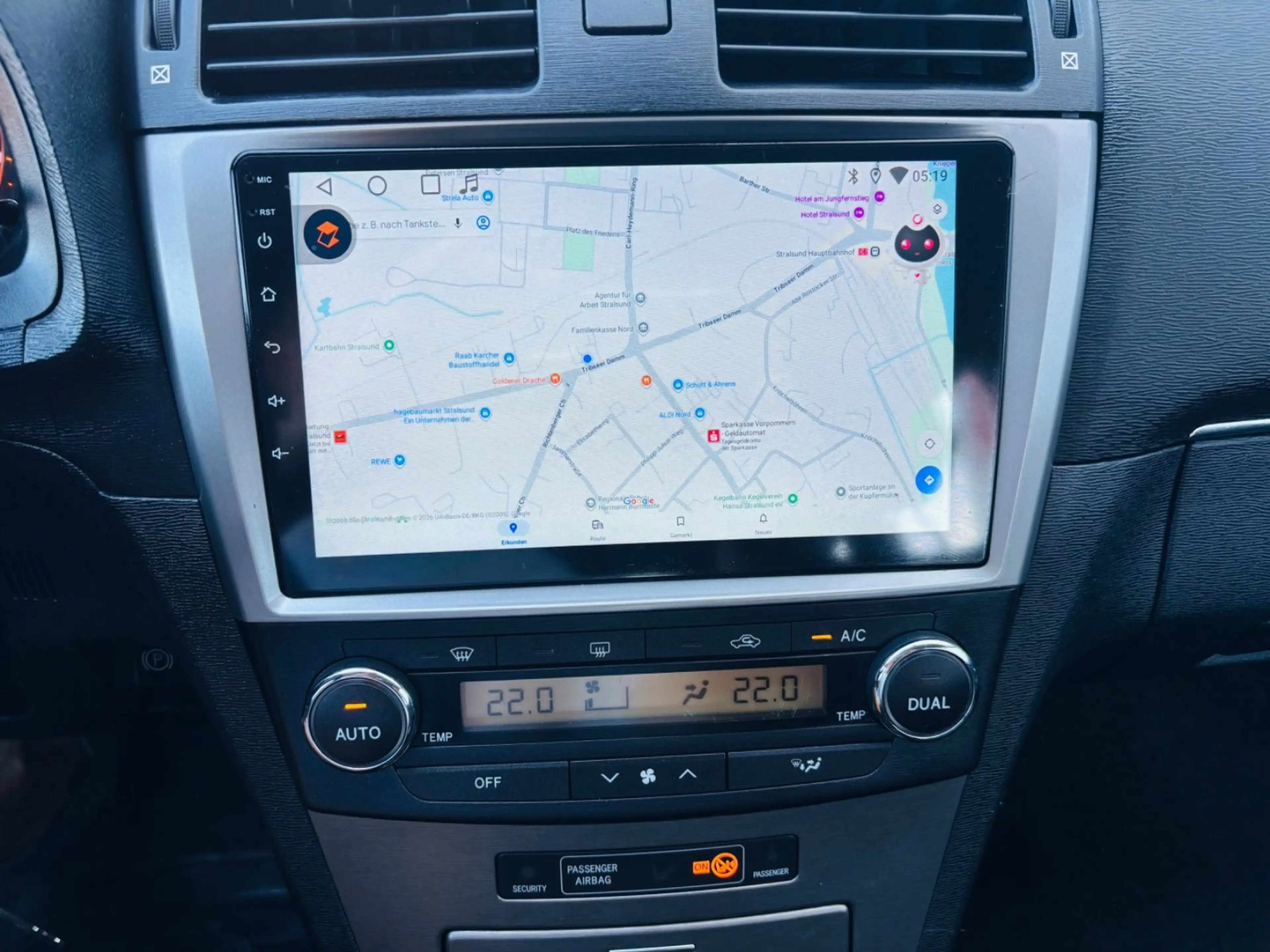 Toyota Avensis Combi 2-Hand,Kamera,Klimatronik,Tempomat — photo 9