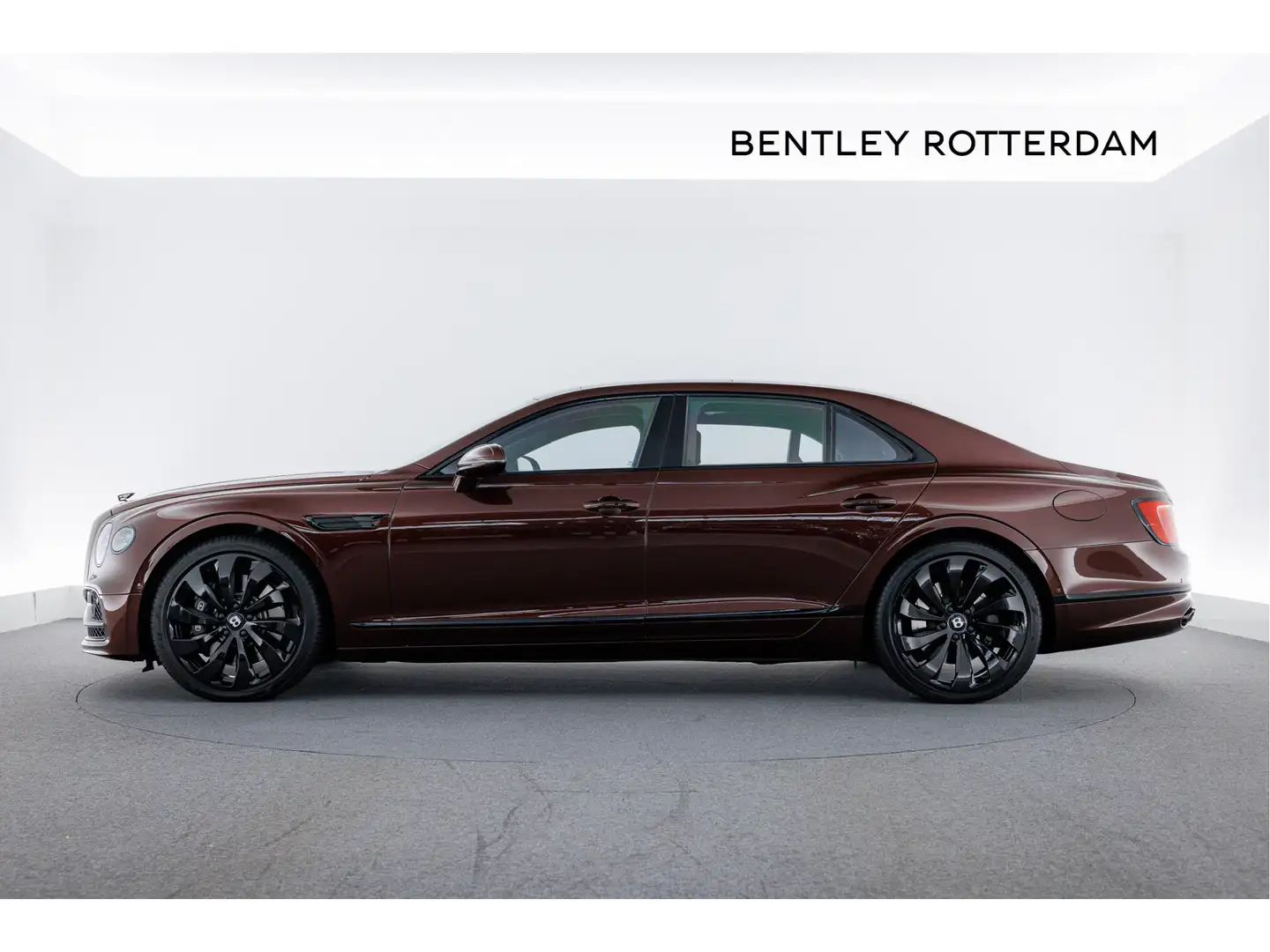 Bentley Flying Spur Hybrid MY22 Rood - 2