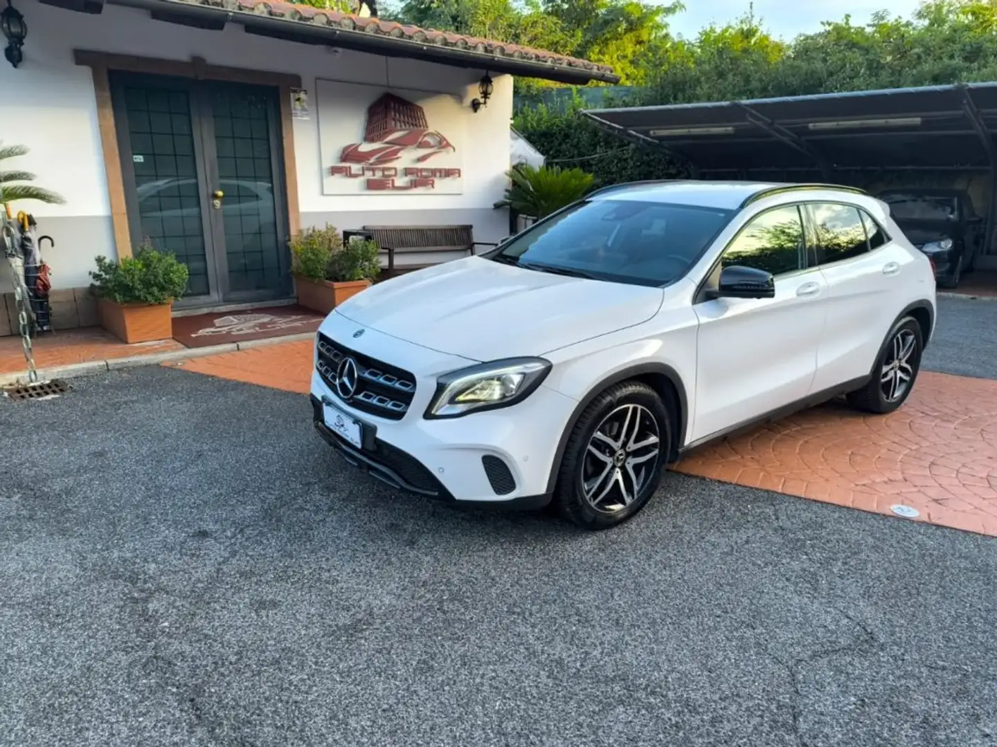Mercedes-Benz GLA 220 d Automatic Premium PREZZO REALE! CarPlay! CAM! Blanc - 1