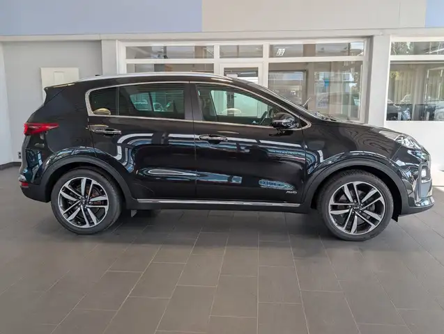 Kia Sportage view 2
