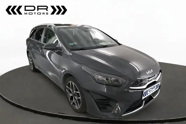 Kia Ceed view 3