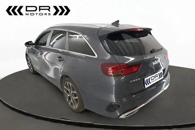 Kia Ceed view 4