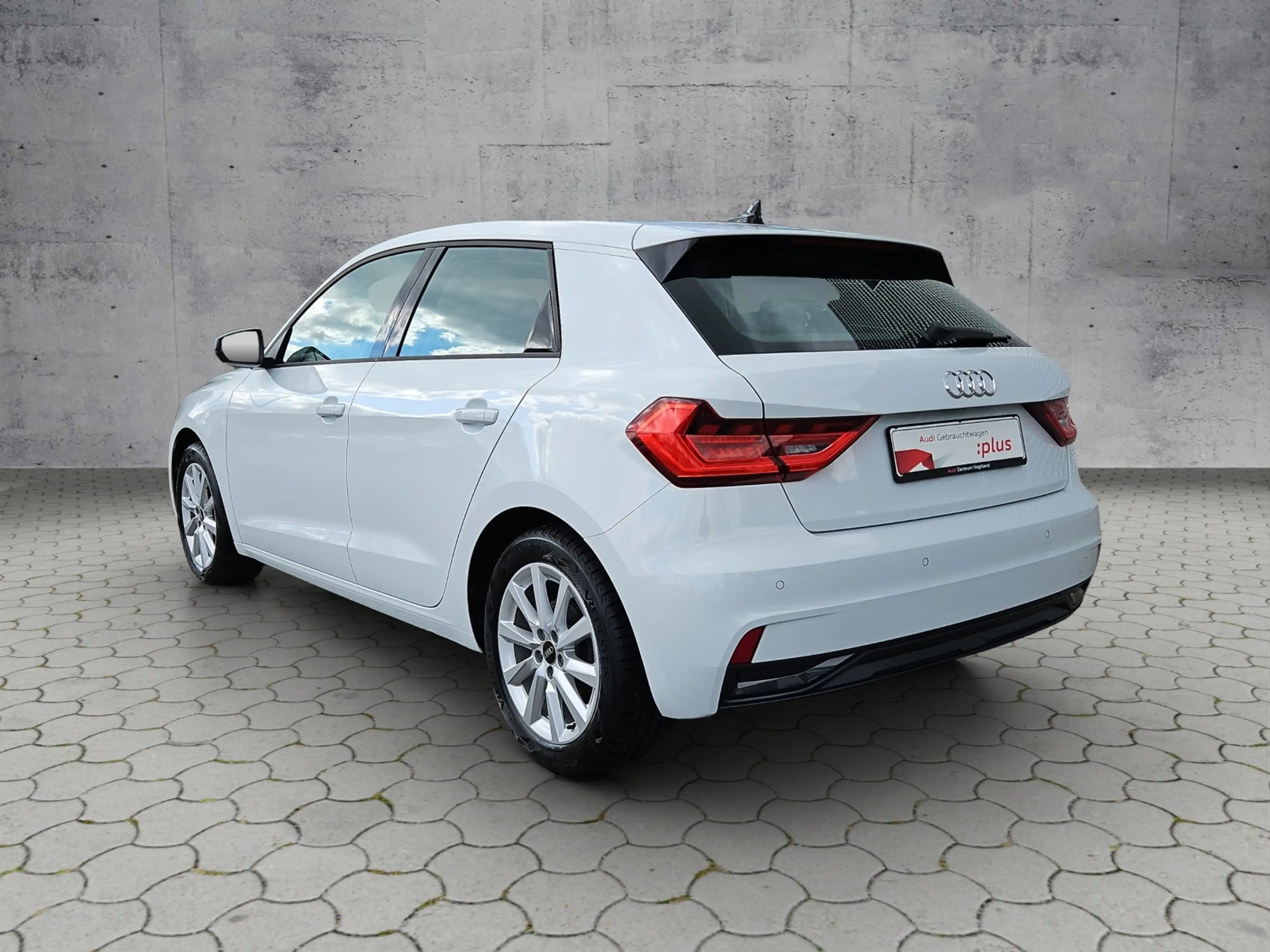 Audi A1 Sportback advanced 25 TFSI 2-ZONEN/SHZ/LED — photo 3