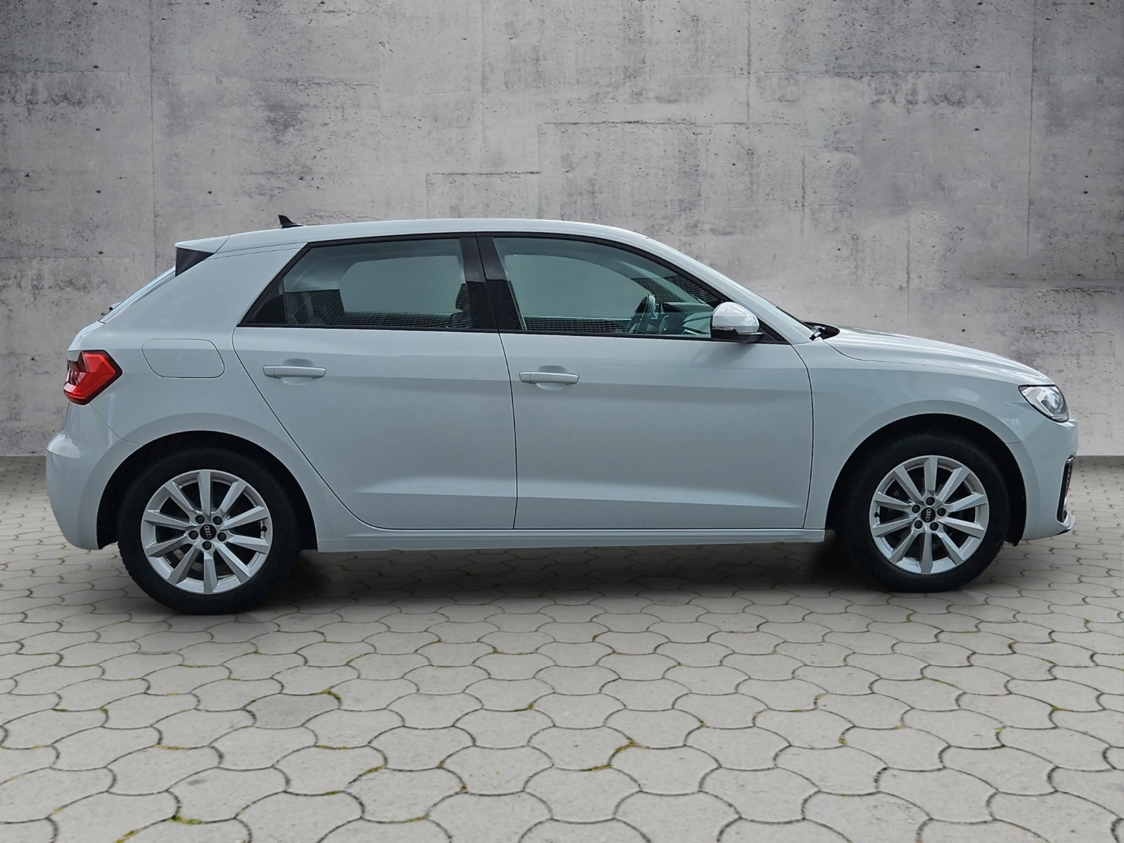 Audi A1 Sportback advanced 25 TFSI 2-ZONEN/SHZ/LED — photo 4