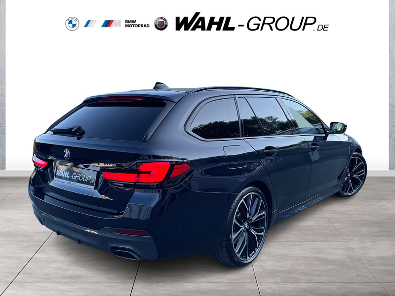 BMW 540 d xDrive Touring — photo 4